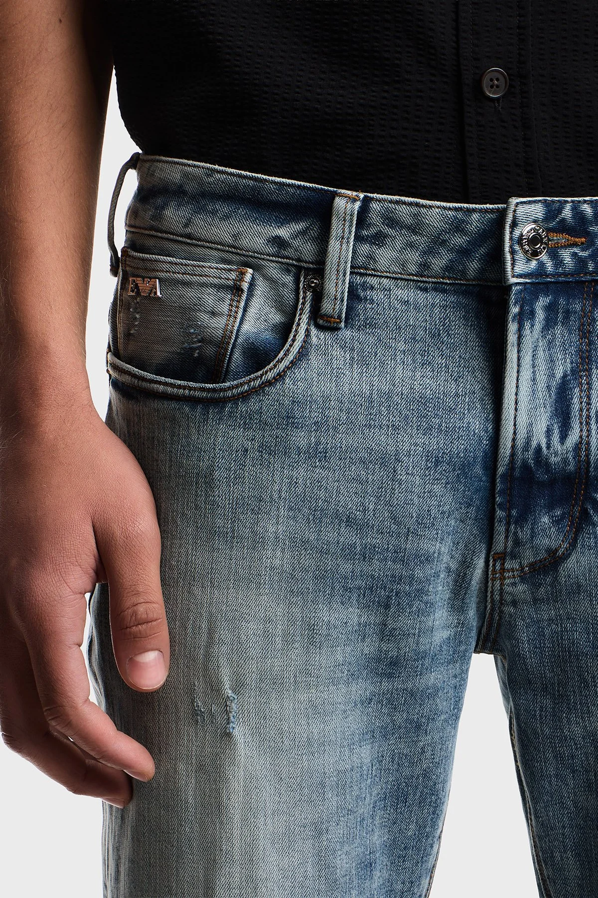 Emporio Armani Streç Pamuklu Slim Fit Düşük Bel Dar Paça Jeans Erkek Kot Pantolon EM000121 AF17485 MB002 LACİVERT - 10