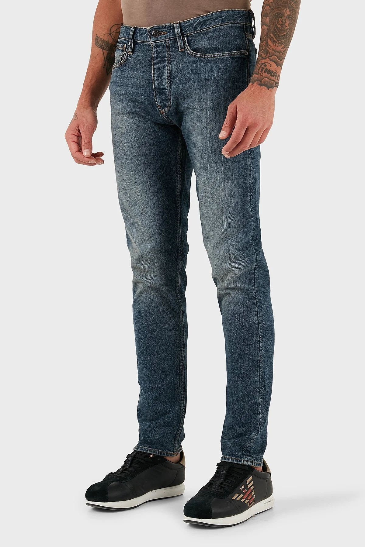 Emporio Armani Streç Pamuklu Slim Fit Düşük Bel Dar Paça Jeans Erkek Kot Pantolon EM000668 AF14297 MB002 LACİVERT - 3