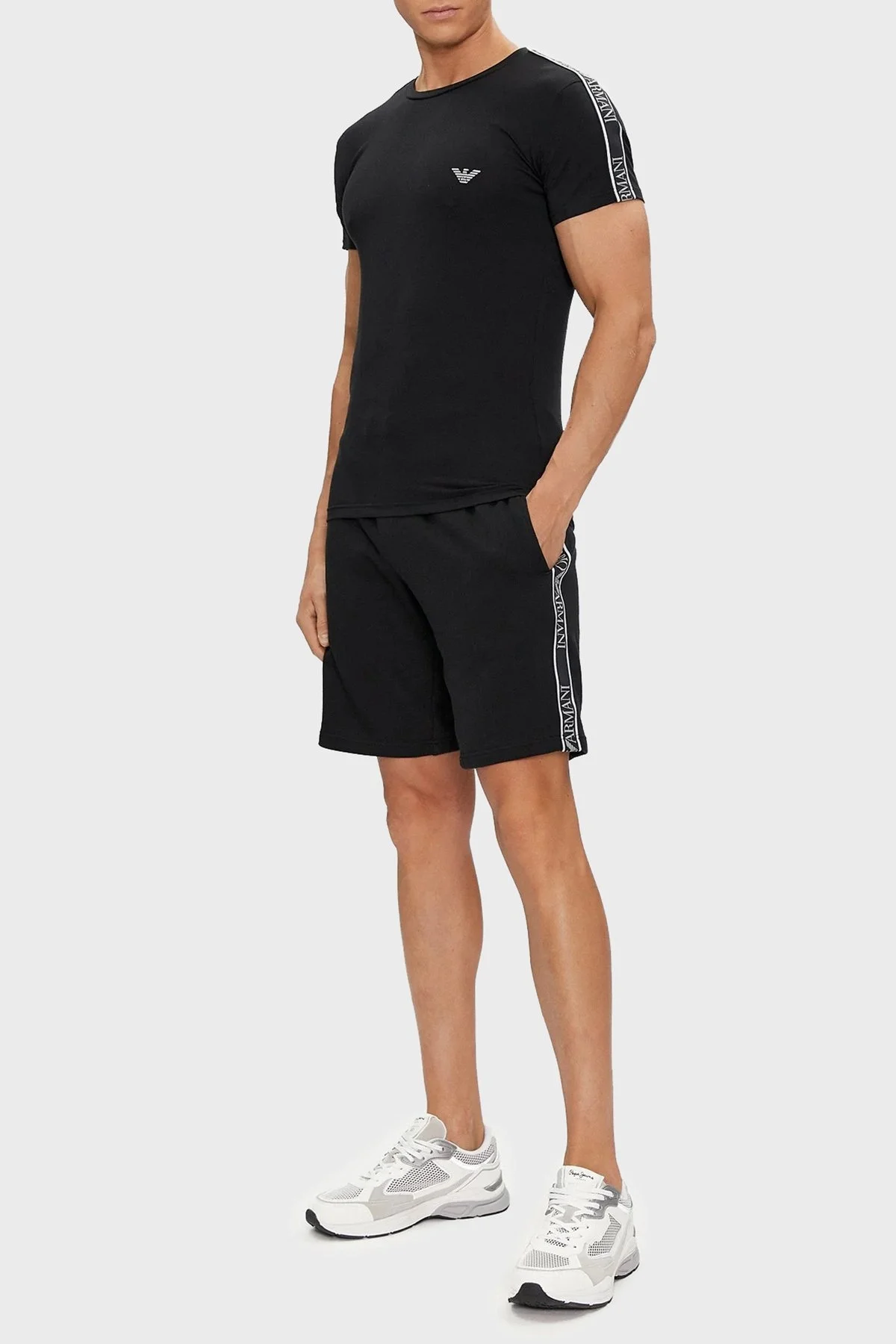 Emporio Armani Streç Pamuklu Slim Fit Erkek T Shirt 111035 4R523 00020 SİYAH - 3