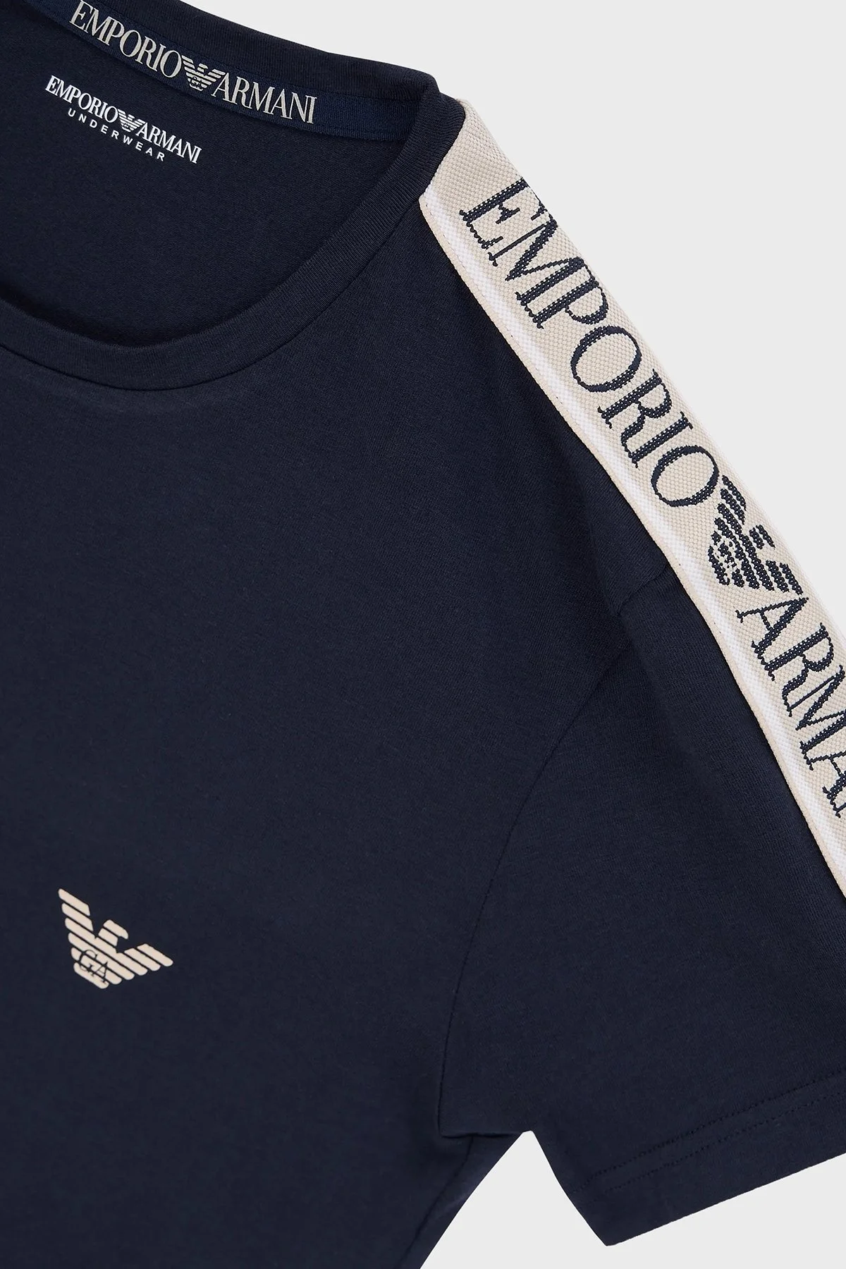 Emporio Armani Streç Pamuklu Slim Fit Erkek T Shirt 111035 4R523 00135 LACİVERT - 3