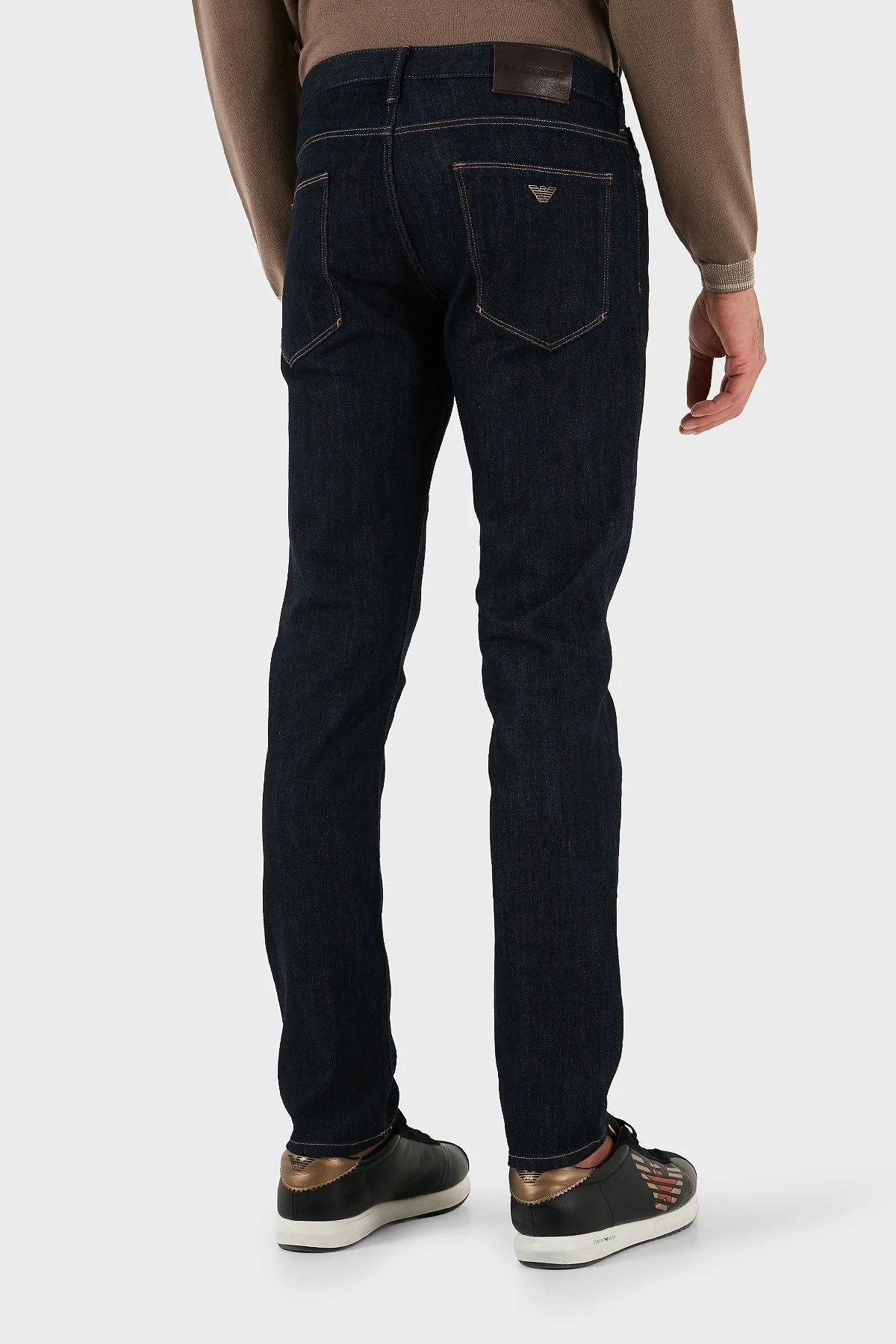 Emporio Armani Streç Pamuklu Slim Fit Normal Bel Dar Paça Jeans Erkek Kot Pantolon EM000121 AF14116 MB001 LACİVERT - 5