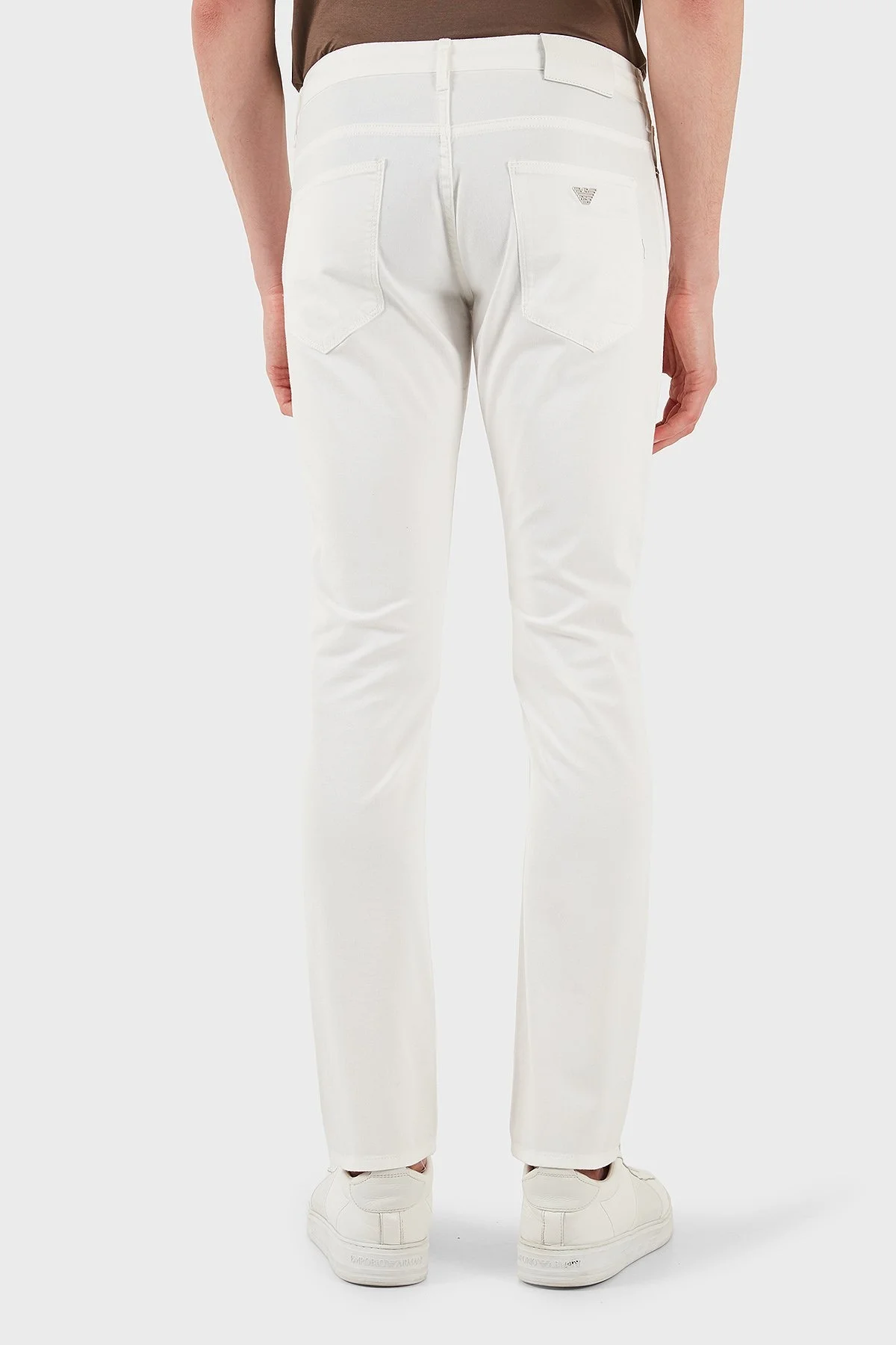 Emporio Armani Streç Pamuklu Slim Fit Normal Bel Düz Paça Jeans Erkek Kot Pantolon EM000121 AF14123 U0003 BEYAZ - 12