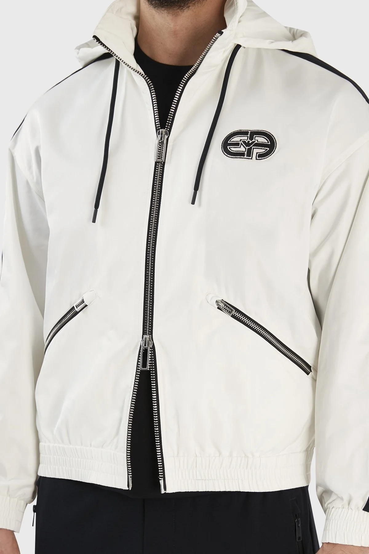 Emporio Armani Su Geçirmez Kapüşonlu Rüzgarlık İnce Erkek Ceket 3R1BR0 1NRYZ 0101 BEYAZ - 4