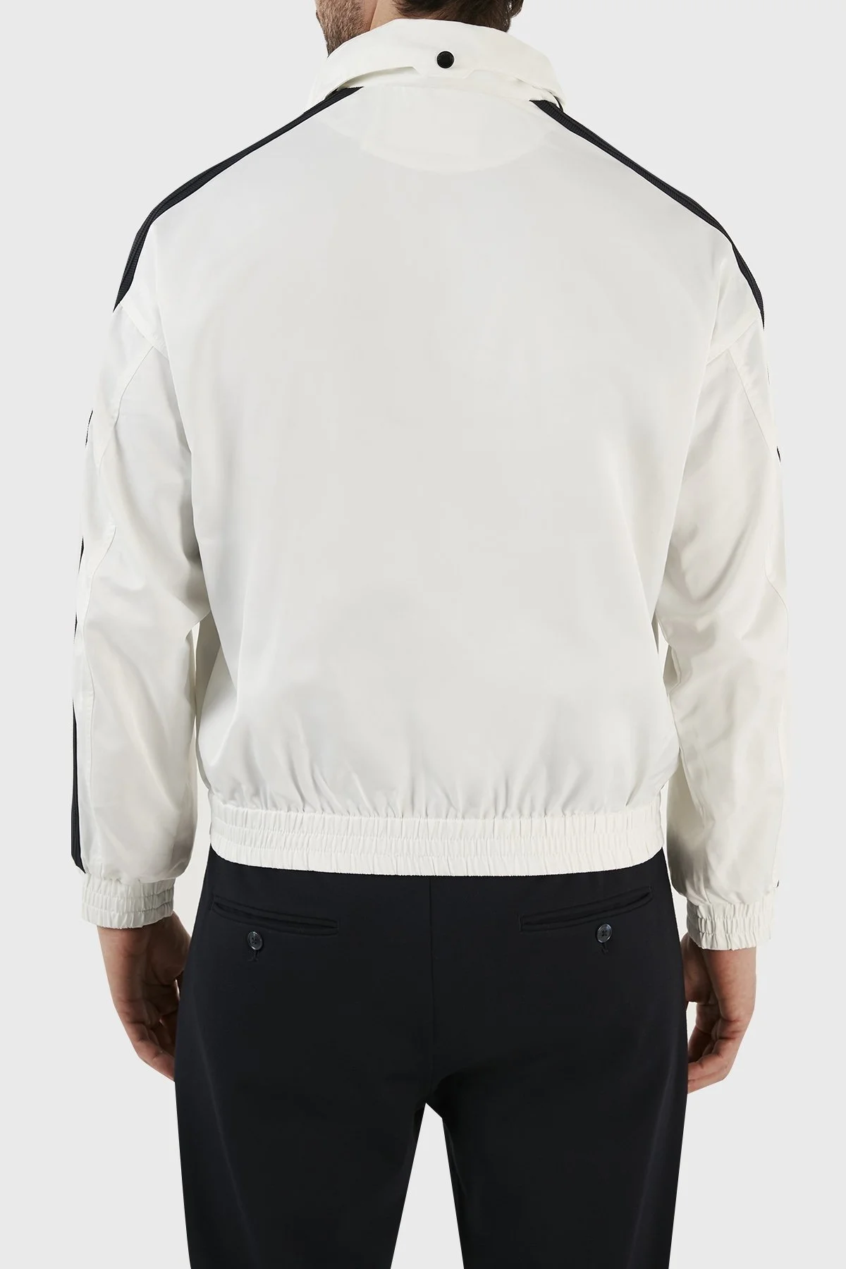 Emporio Armani Su Geçirmez Kapüşonlu Rüzgarlık İnce Erkek Ceket 3R1BR0 1NRYZ 0101 BEYAZ - 6