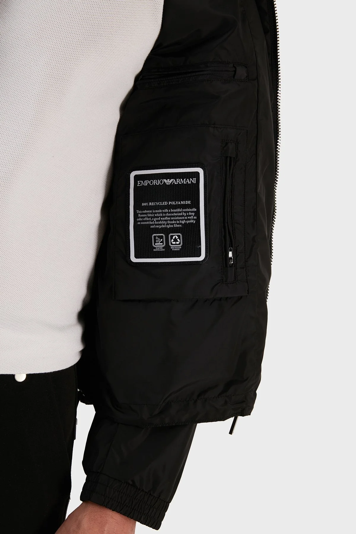 Emporio Armani Su Geçirmez Regular Fit Gizli Kapüşonlu Erkek Mont 3R1BC2 1NRMZ 0999 SİYAH - 6