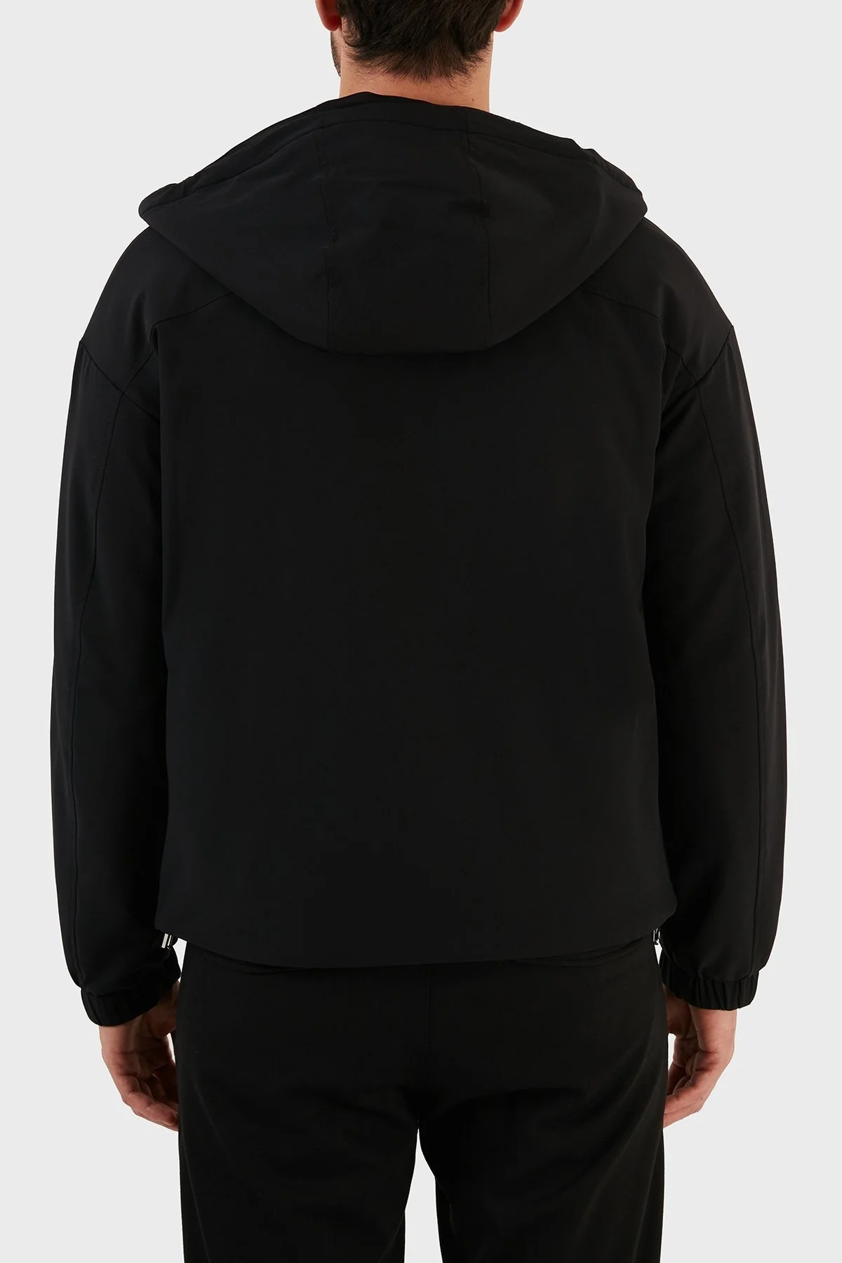 Emporio Armani Su Geçirmez Regular Fit Konforlu Kapüşonlu Erkek Mont 6L1BH5 1NNIZ 0999 SİYAH - 7
