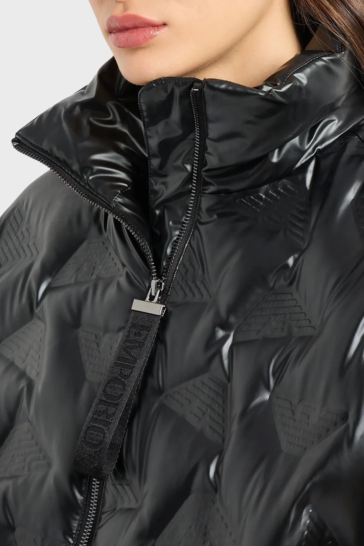 Emporio Armani Su Geçirmez Dik Yaka Kapitone Şişme Bayan Mont 6R2B86 2NFJZ 0999 SİYAH - 9