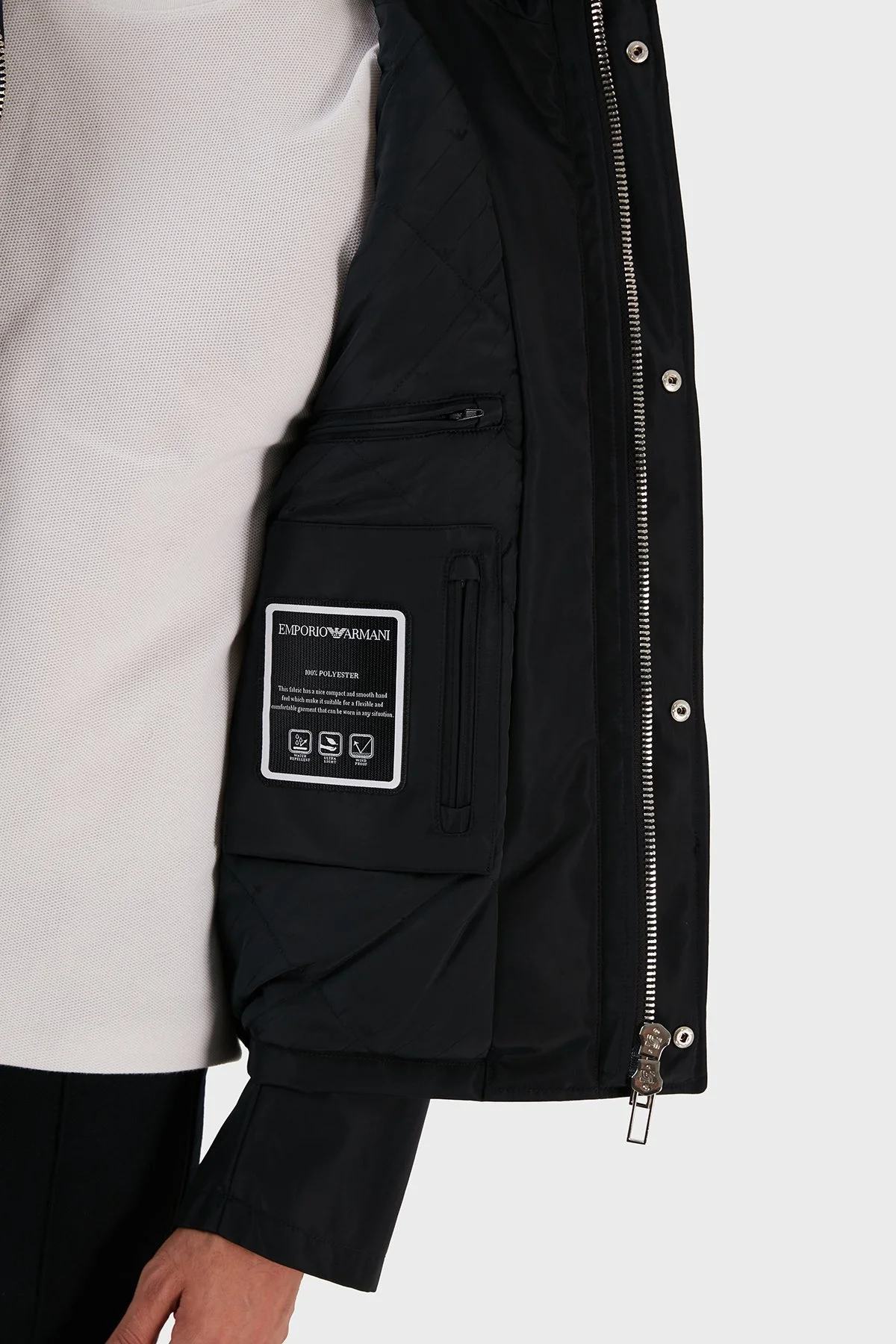 Emporio Armani Su ve Rüzgar Geçirmez Regular Fit Kapüşonlu Erkek Mont 6L1BU3 1NNEZ 0920 LACİVERT - 5