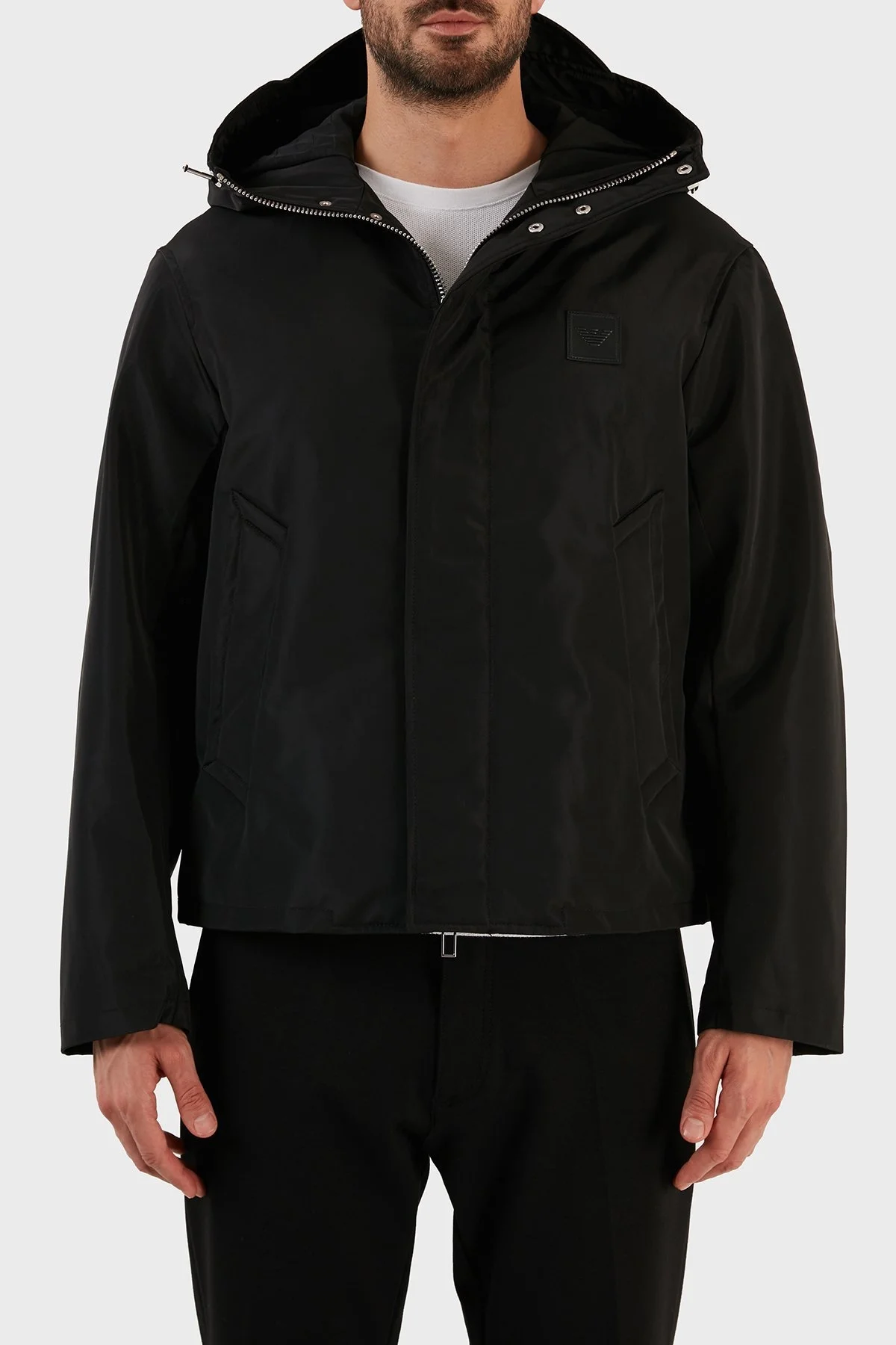 Emporio Armani Su ve Rüzgar Geçirmez Regular Fit Kapüşonlu Erkek Mont 6L1BU3 1NNEZ 0999 SİYAH - 1