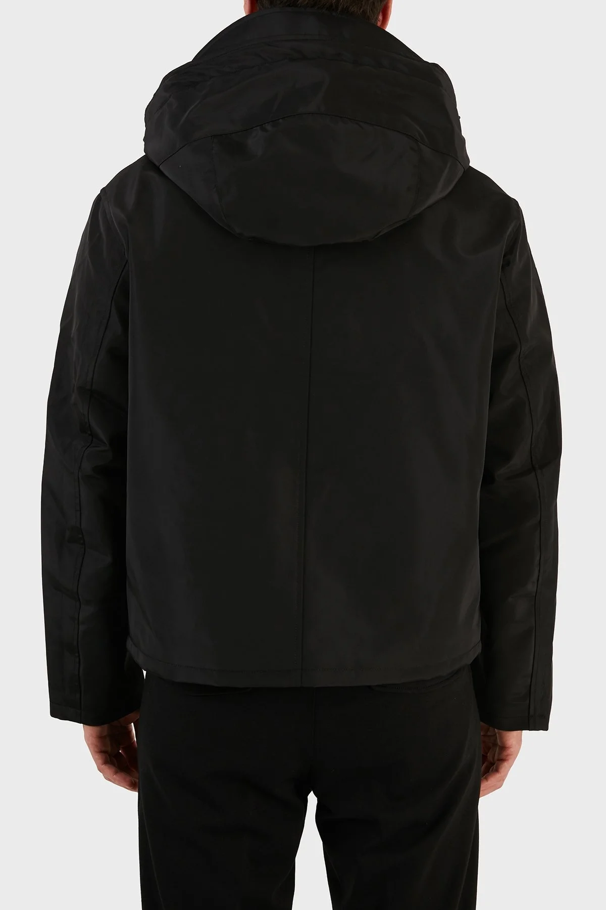 Emporio Armani Su ve Rüzgar Geçirmez Regular Fit Kapüşonlu Erkek Mont 6L1BU3 1NNEZ 0999 SİYAH - 7