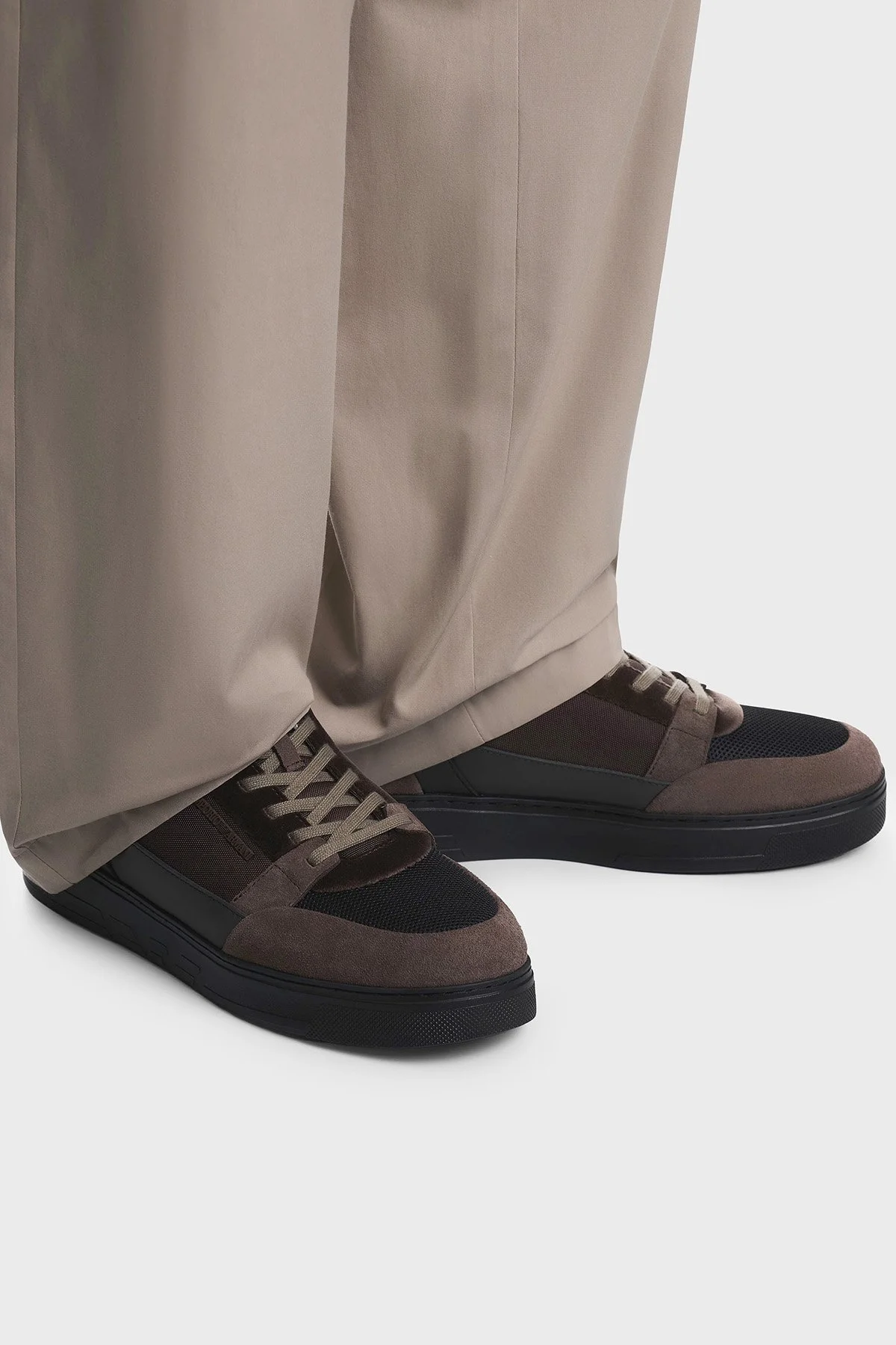 Emporio Armani Süet Detaylı Sneaker Erkek Ayakkabı EM004836 AF23155 M6489 Kahve-siyah - 2