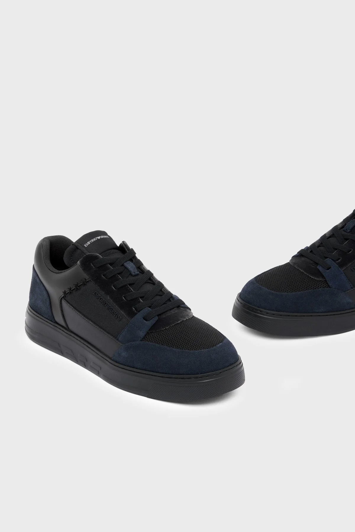 Emporio Armani Süet Detaylı Sneaker Erkek Ayakkabı EM004836 AF23155 MZ312 Siyah-lacivert - 5
