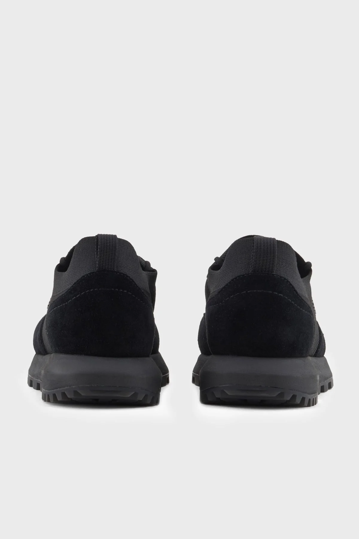 Emporio Armani Süet Sneaker Erkek Ayakkabı EM003739 AF19724 MC005 SİYAH - 4