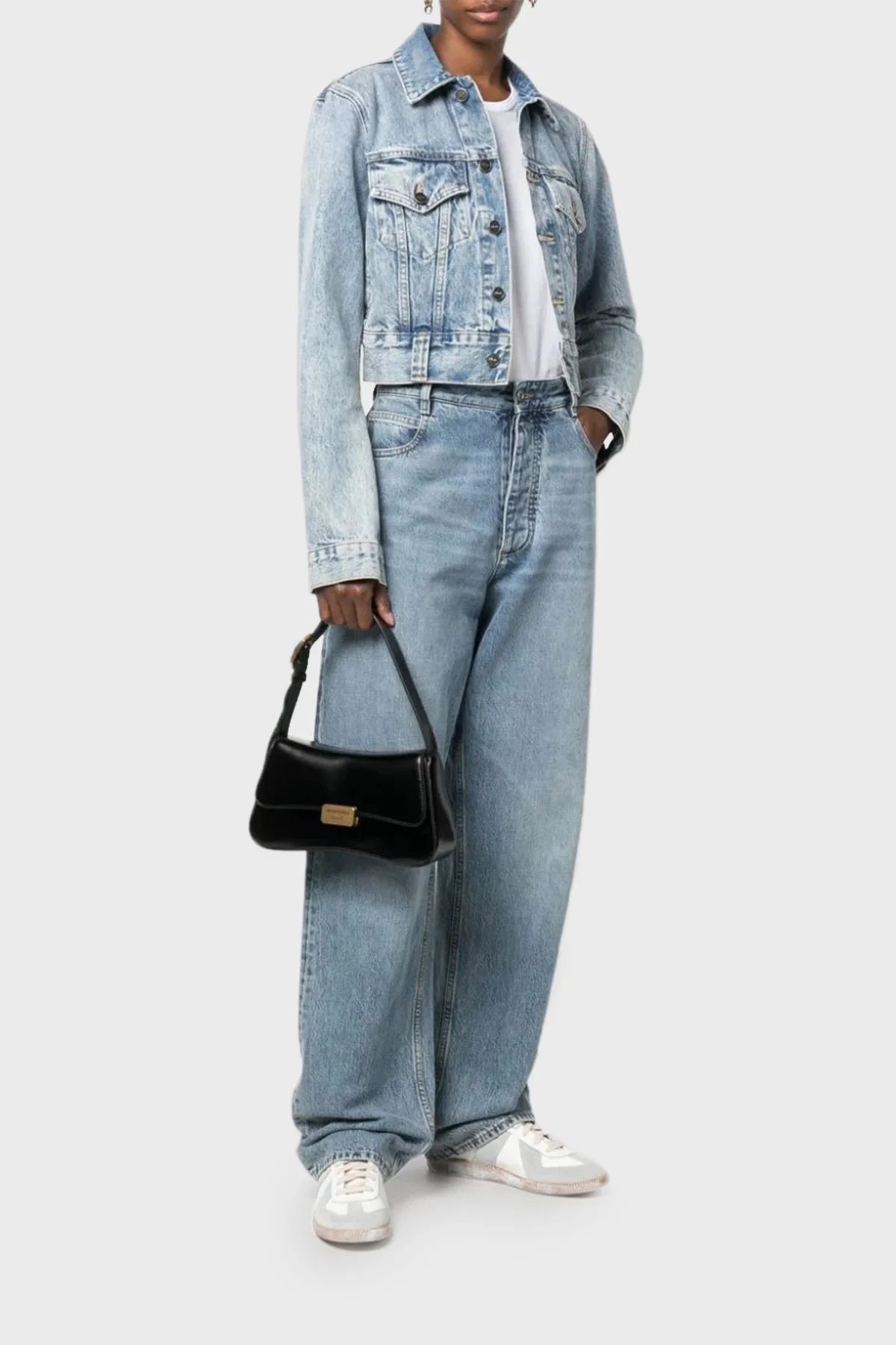 Emporio Armani Suni Deri Ayarlanabilir Omuz Askılı Logolu Bayan Çanta Y3E226 YWE2D 80001 SİYAH - 2