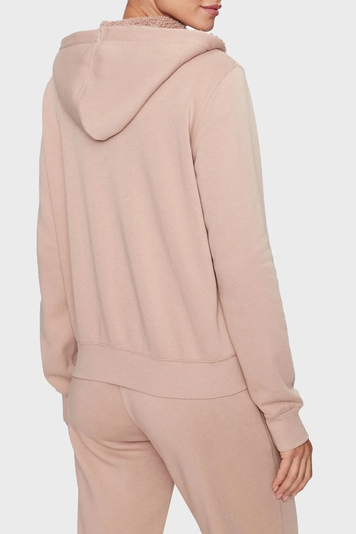 Emporio Armani Suni Kürk Astarlı Kapüşonlu Fermuarlı Regular Fit Bayan Sweat 164610 3F256 00455 PUDRA - 3