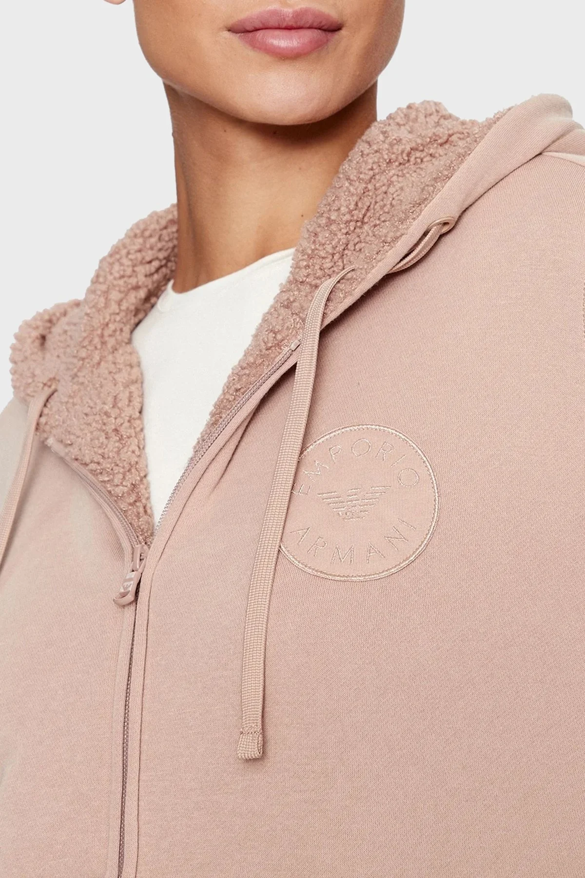 Emporio Armani Suni Kürk Astarlı Kapüşonlu Fermuarlı Regular Fit Bayan Sweat 164610 3F256 00455 PUDRA - 4