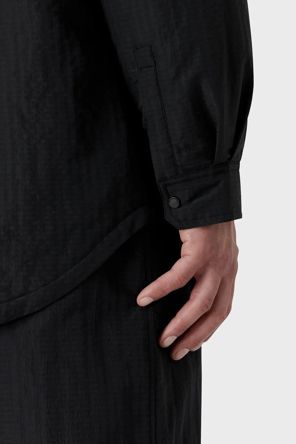 Emporio Armani Suya Dayanıklı Regular Fit Gofre Erkek Mont 3D1BA1 1NJUZ 0999 SİYAH - 6