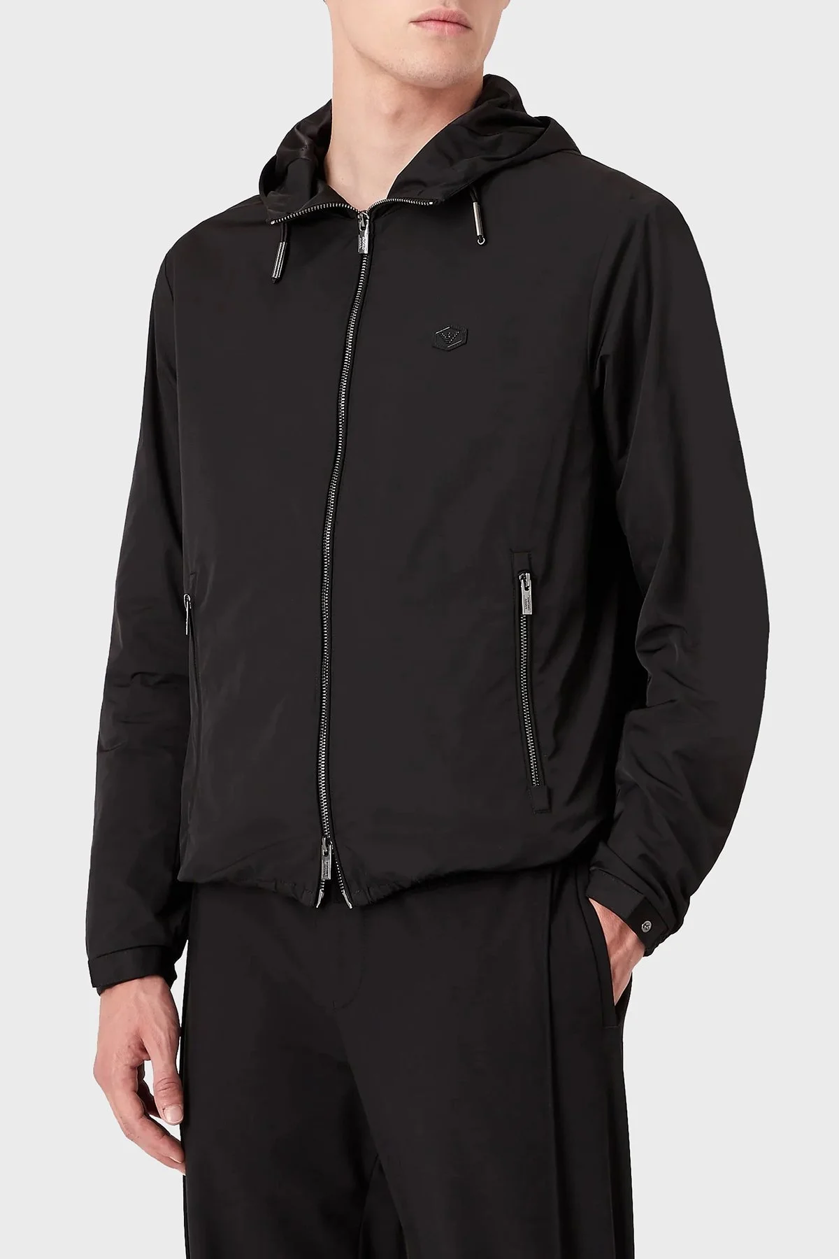 Emporio Armani Suya Dayanıklı Regular Fit Kapüşonlu Erkek Mont 8N1BQ0 1NZQZ 0999 SİYAH - 1