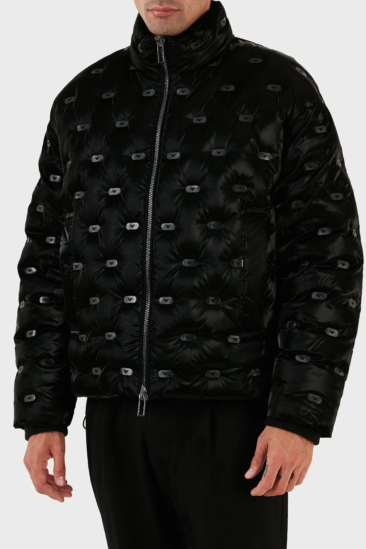 Emporio Armani Suya ve Soğuğa Dayanıklı Kuş Tüyü Dolgulu Regular Fit Erkek Mont 6R1B88 1NDGZ 0999 SİYAH - 7