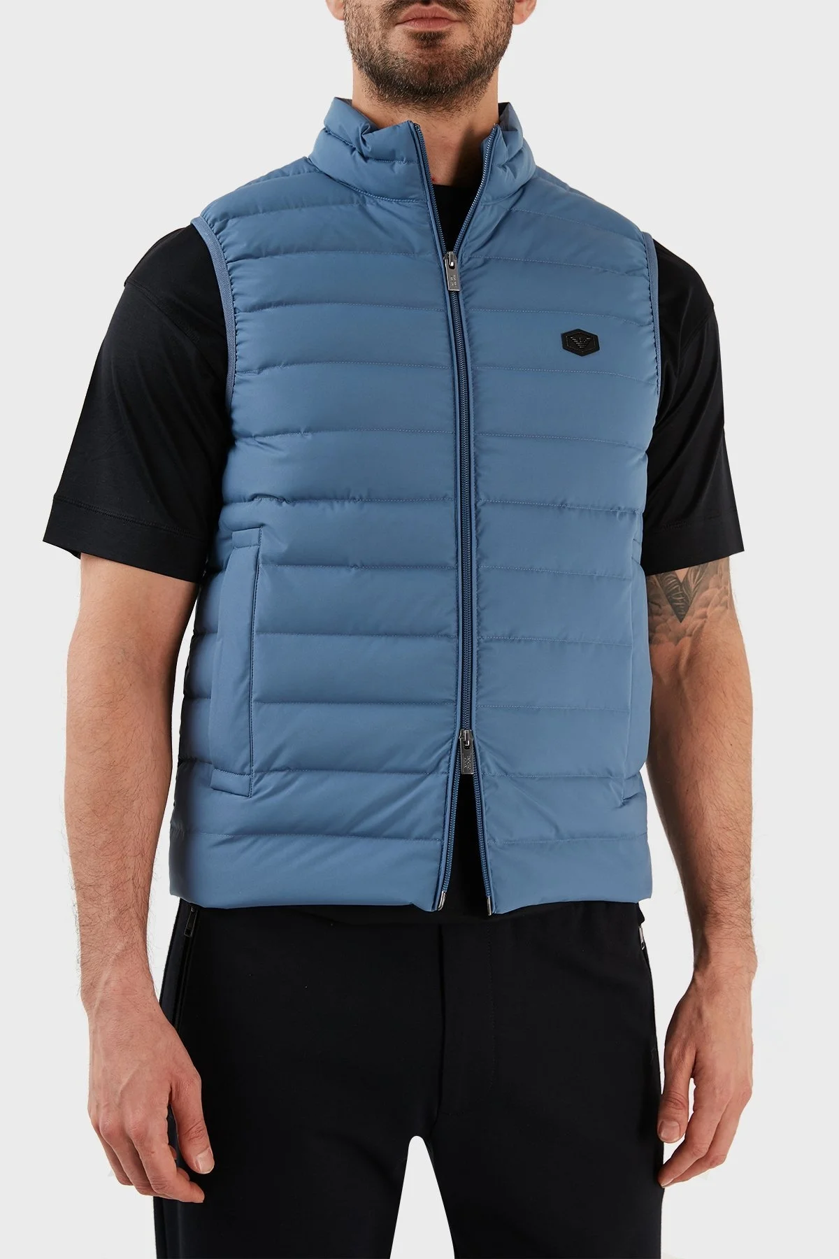 Emporio Armani Suya ve Soğuğa Dayanıklı Kuş Tüyü Dolgulu Slim Fit Erkek Yelek 8N1BQ1 1NLRZ 0771 AÇIK MAVİ - 1