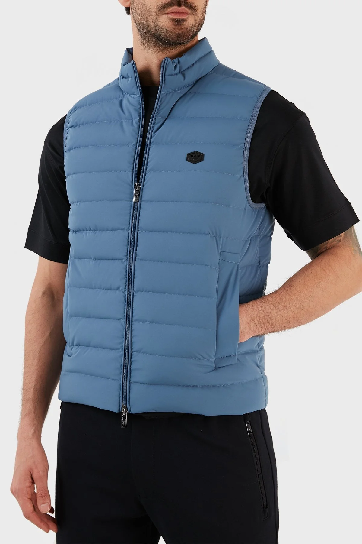 Emporio Armani Suya ve Soğuğa Dayanıklı Kuş Tüyü Dolgulu Slim Fit Erkek Yelek 8N1BQ1 1NLRZ 0771 AÇIK MAVİ - 3