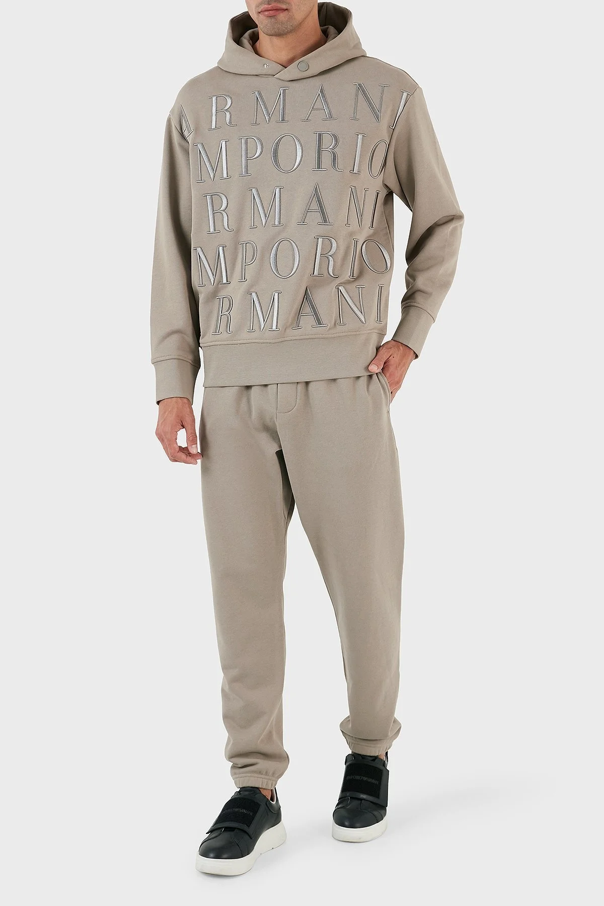Emporio Armani Tamamı Logo Kabartmalı % 100 Pamuk Kapüşonlu Regular Fit Erkek Sweat 6R1MCR 1JWPZ 0643 BEJ - 5
