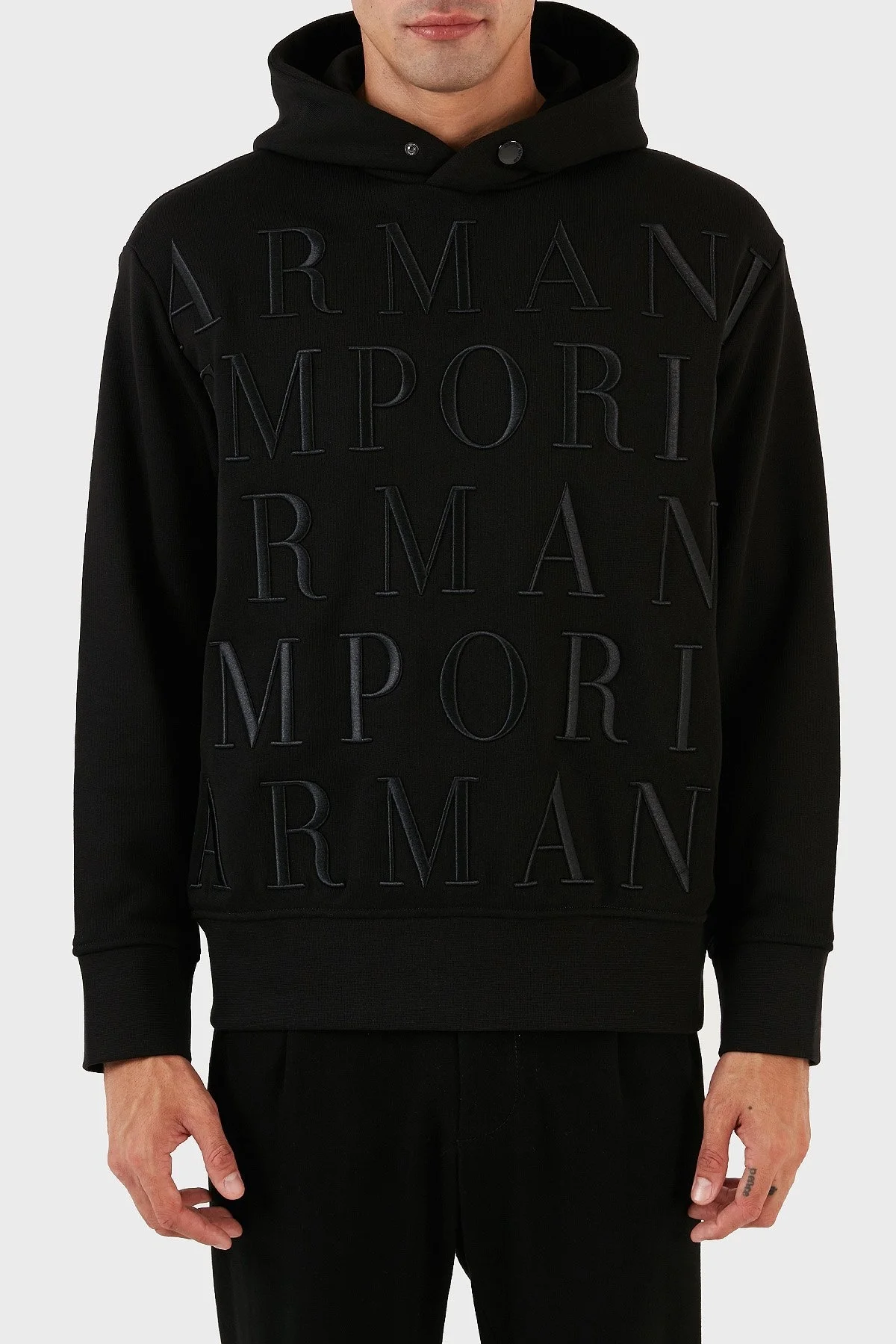 Emporio Armani Tamamı Logo Kabartmalı % 100 Pamuk Kapüşonlu Regular Fit Erkek Sweat 6R1MCR 1JWPZ 0999 SİYAH - 1