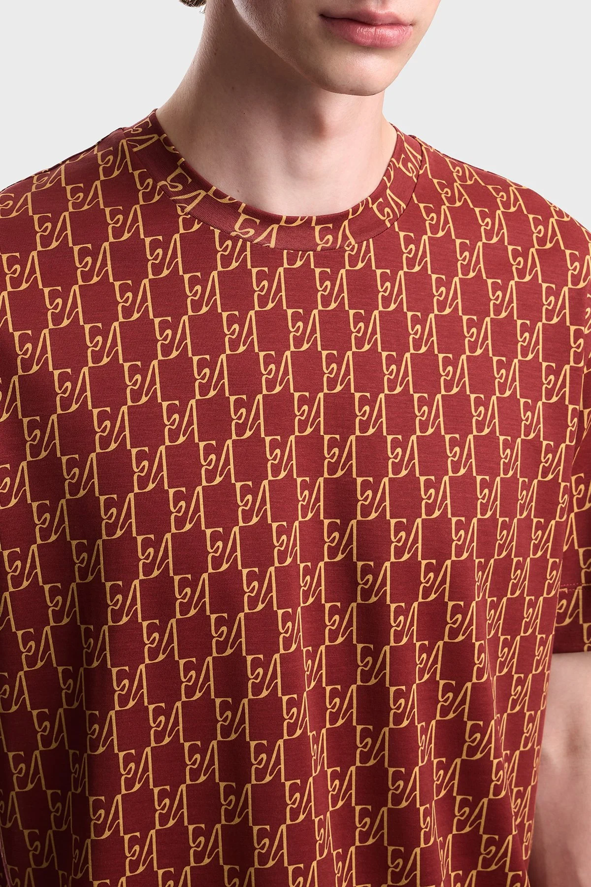 Emporio Armani Tamamı Logolu Bisiklet Yaka Erkek T Shirt EM006812 AF10017 F5094 Bordo - 5