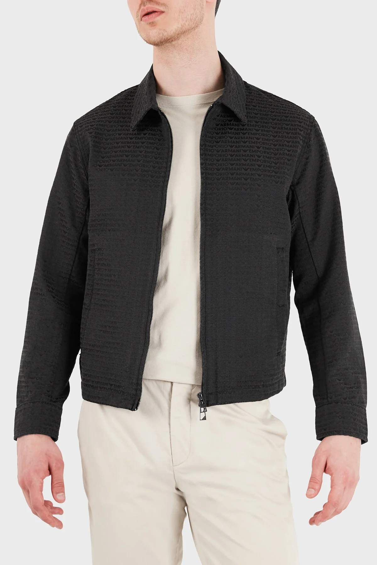 Emporio Armani Tamamı Logolu Pamuklu Regular Fit Erkek Mont EM004955 AF13688 U8168 SİYAH - 3