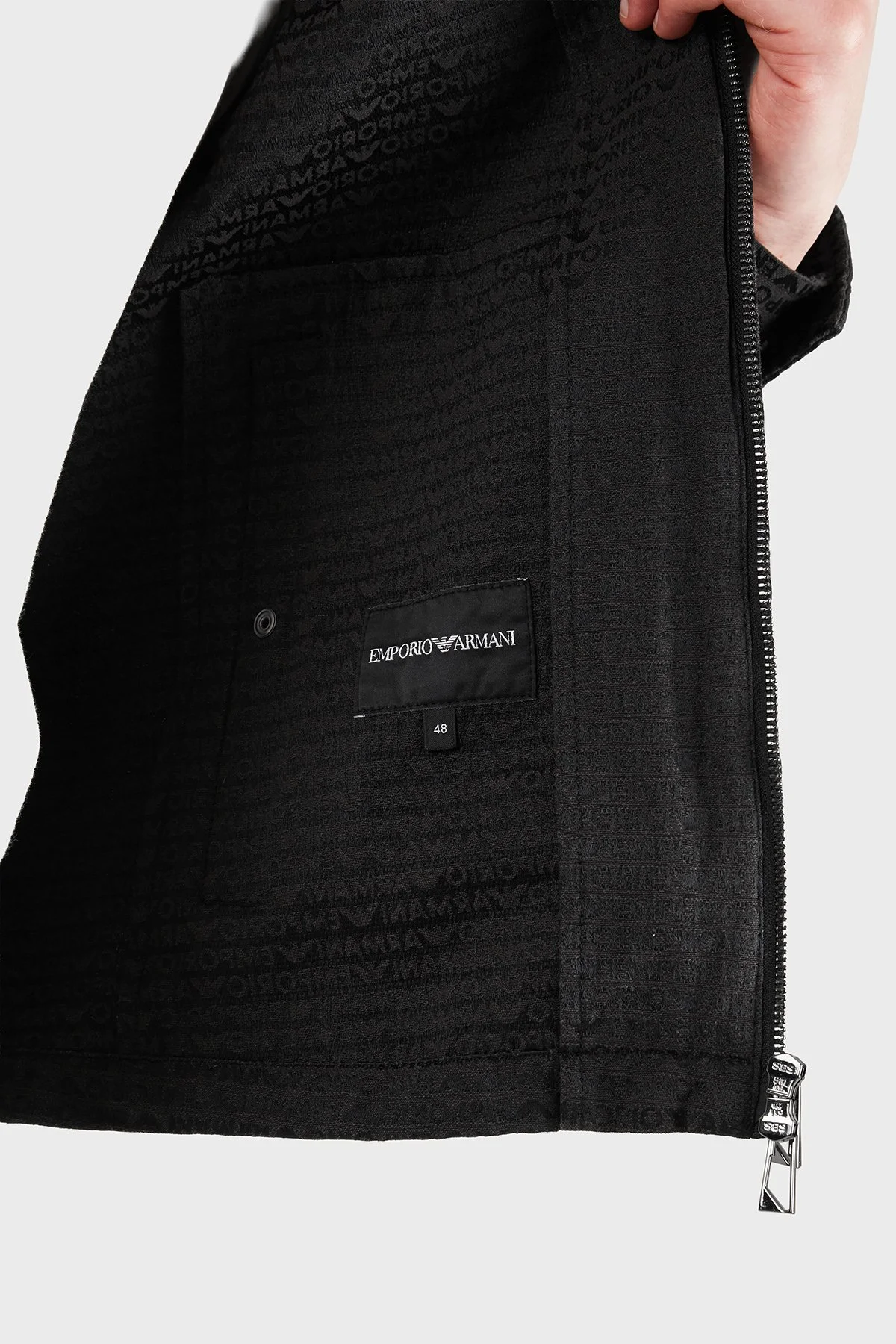 Emporio Armani Tamamı Logolu Pamuklu Regular Fit Erkek Mont EM004955 AF13688 U8168 SİYAH - 6