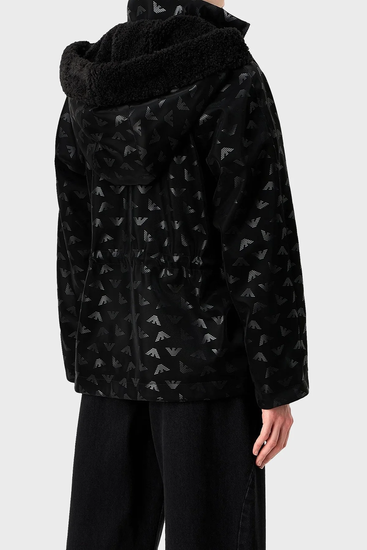 Emporio Armani Tamamı Logolu Polar Astarlı Gabardin Kumaştan Kapüşonlu Bayan Ceket 6R2B82 2NFHZ 0999 SİYAH - 2