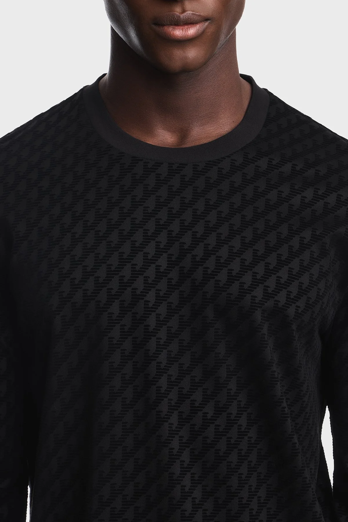 Emporio Armani Tamamı Logolu Regular Fit Bisiklet Yaka Erkek T Shirt EM007338 AF10017 FC375 Siyah - 5