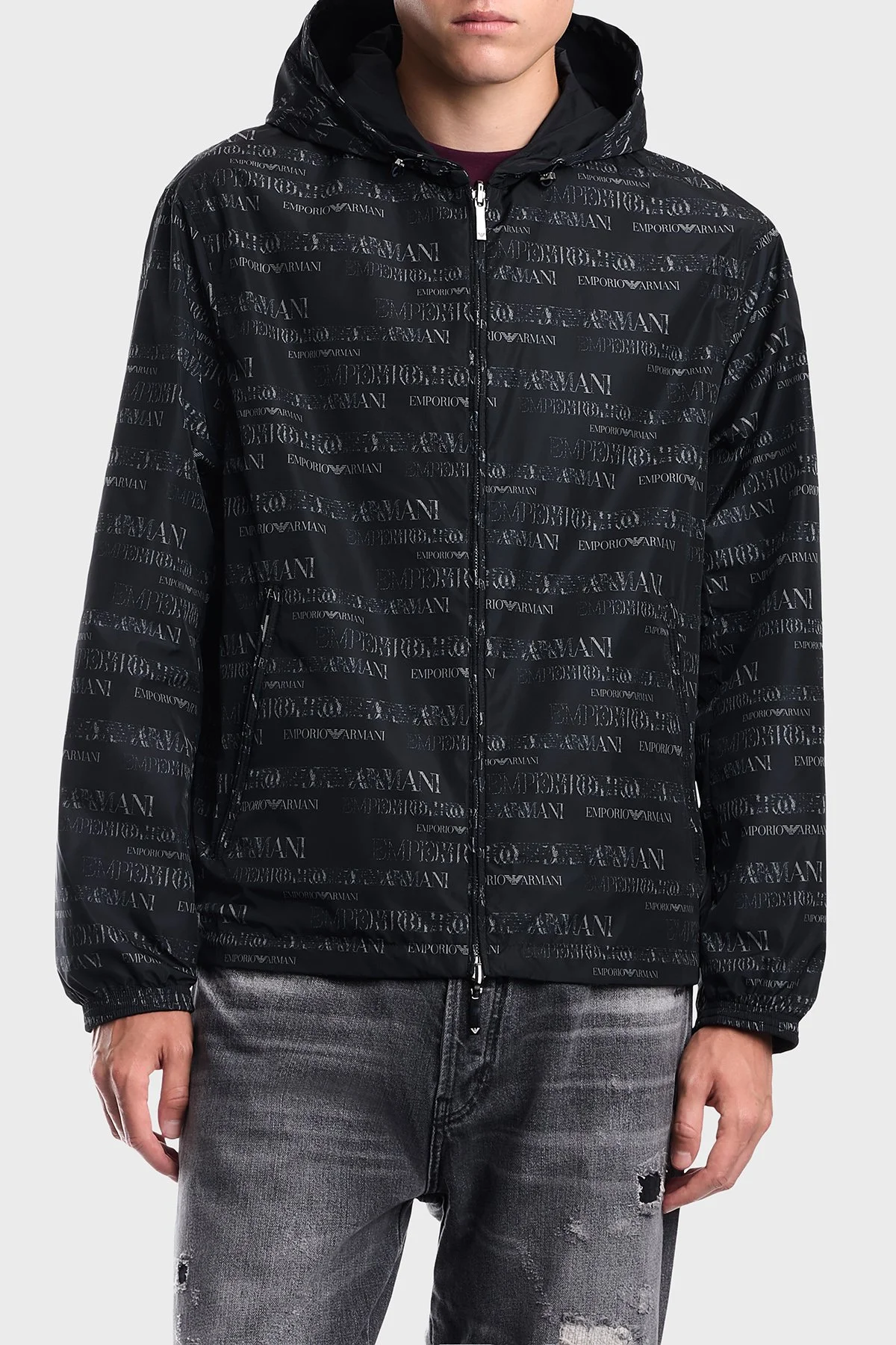Emporio Armani Tamamı Logolu Suya Dayanıklı Kapüşonlu Erkek Ceket EM006751 AF12021 FB516 Lacivert - 1