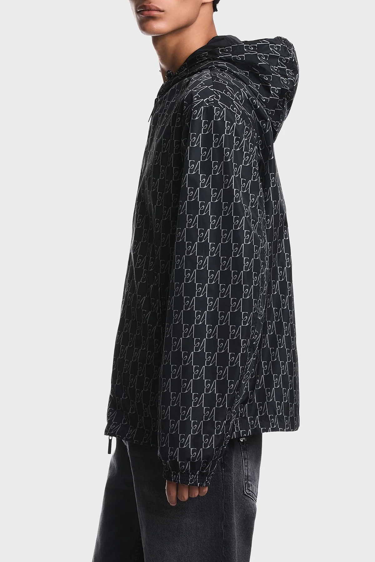 Emporio Armani Tamamı Logolu Suya Dayanıklı Kapüşonlu Erkek Ceket EM006751 AF12021 FB517 Lacivert - 3