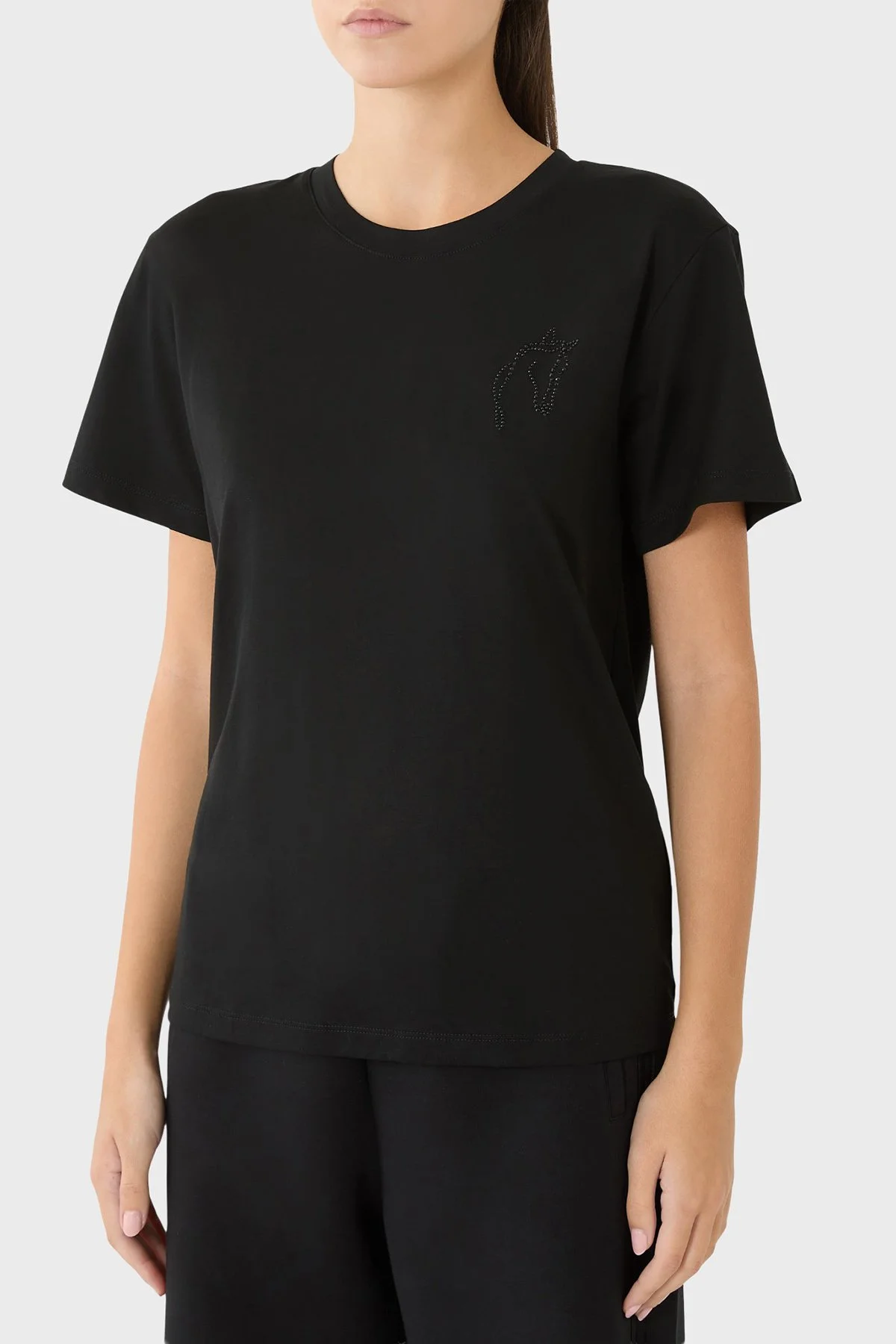 Emporio Armani Taş İşlemeli Pamuklu Jarse Slim Fit Bisiklet Yaka Bayan T Shirt EW003970 AF10003 UC001 SİYAH - 1