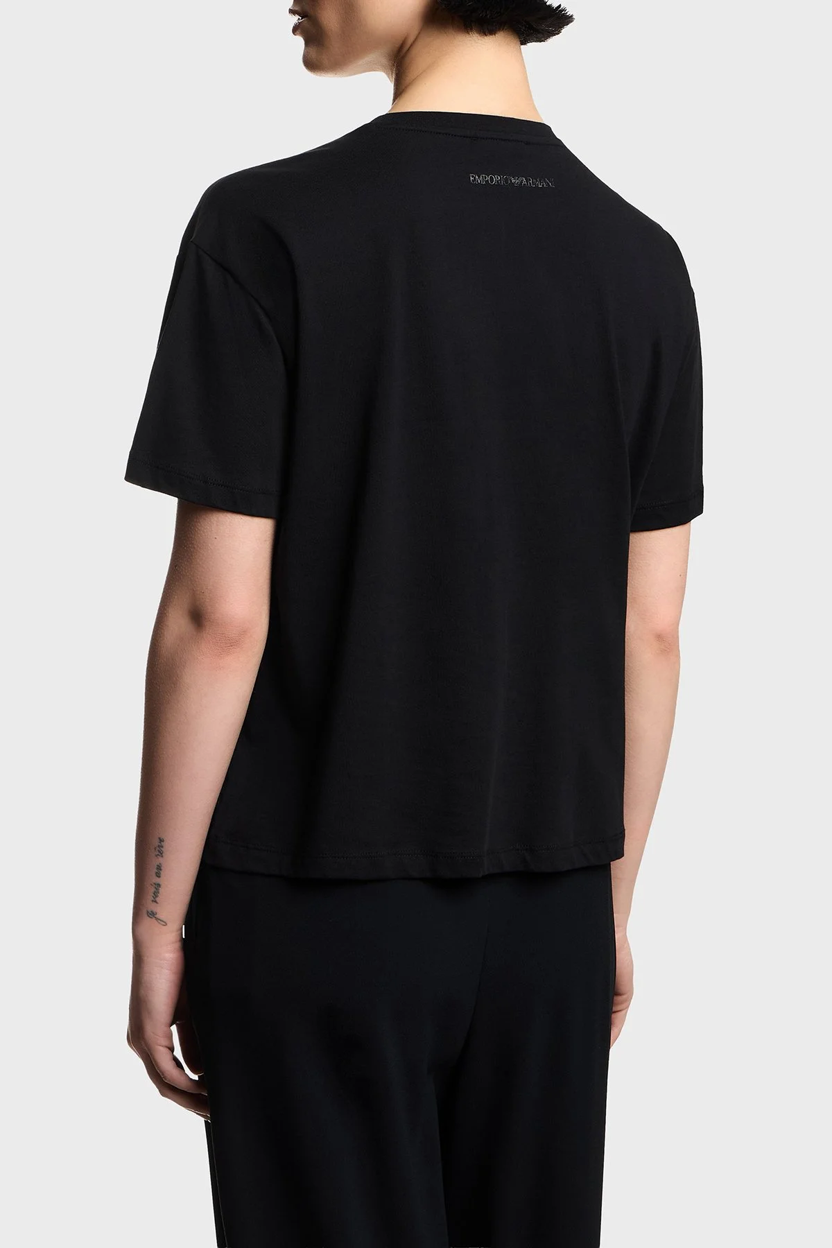 Emporio Armani Taşlı % 100 Pamuk Regular Fit Bisiklet Yaka Bayan T Shirt EW003595 AF12597 UC001 SİYAH - 3