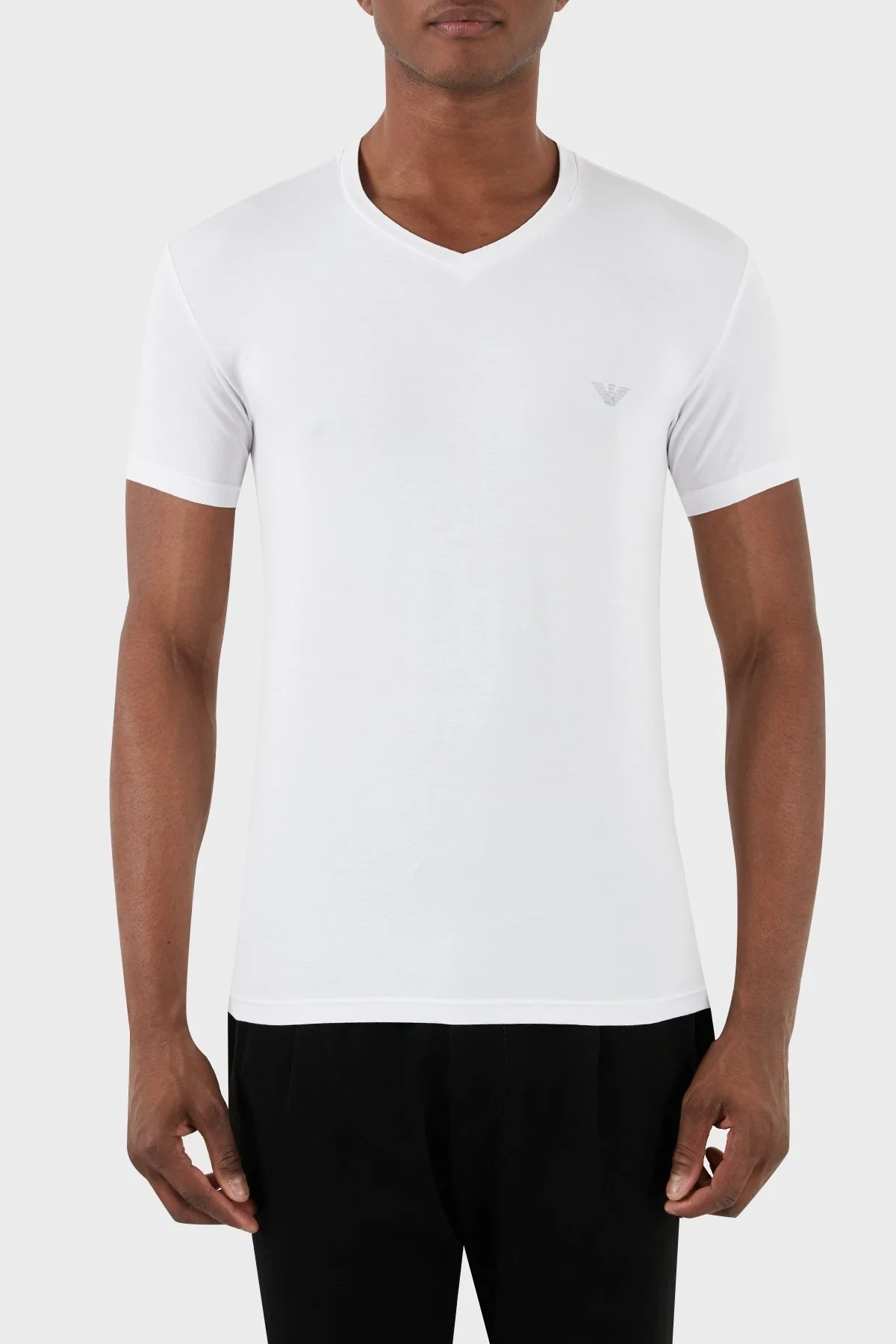 Emporio Armani V Yaka Regular Fit Erkek T Shirt 112010 3F511 00010 BEYAZ - 2