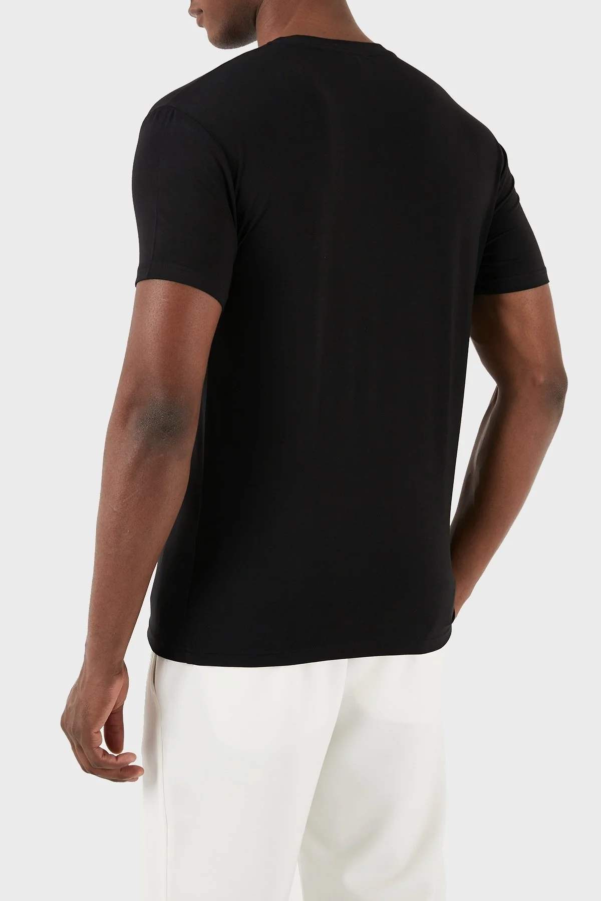 Emporio Armani V Yaka Regular Fit Erkek T Shirt 112010 3F511 00020 SİYAH - 5