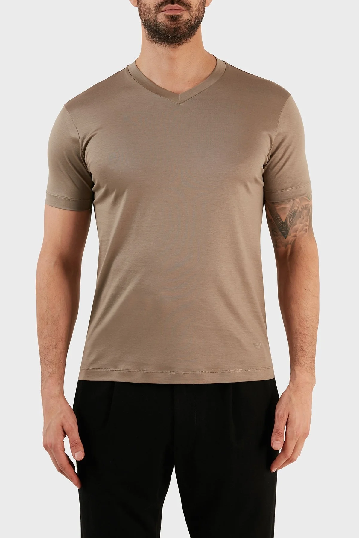 Emporio Armani V Yaka Regular Fit Erkek T Shirt 8N1TE7 1JUVZ 0137 BEJ - 1