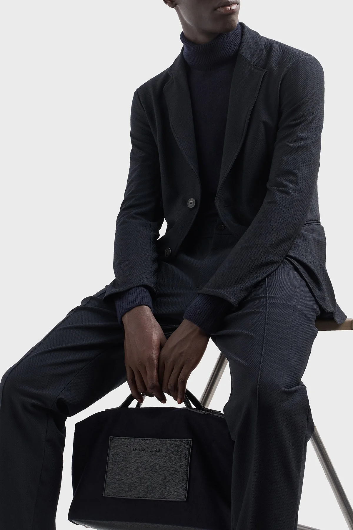 Emporio Armani Yırtmaçlı Slim Fit Mono Yaka Mikro Dokuma Erkek Ceket EM000142 TE11109 UB109 LACİVERT - 4