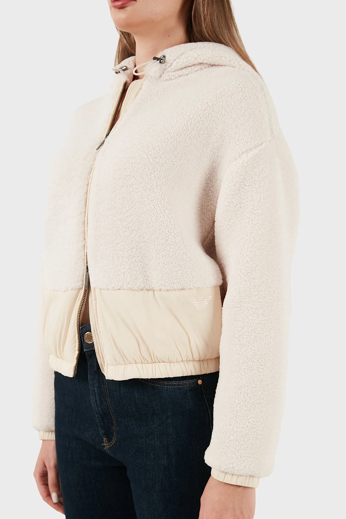 Emporio Armani Yumuşak Dokulu Regular Fit Kapüşonlu Bayan Mont EW001371 AF16465 U1144 EKRU - 4