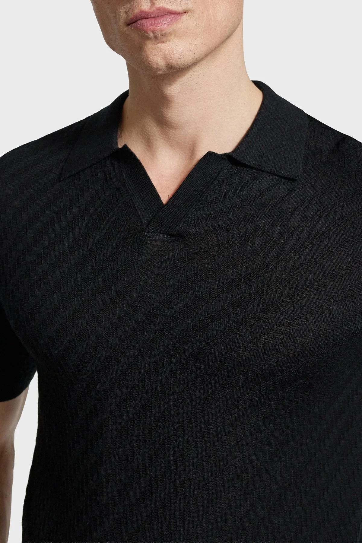 Emporio Armani Yün Karışımlı Regular Fit Polo Yaka Kısa Kollu Erkek Kazak EM004307 AF24573 UC001 SİYAH - 4