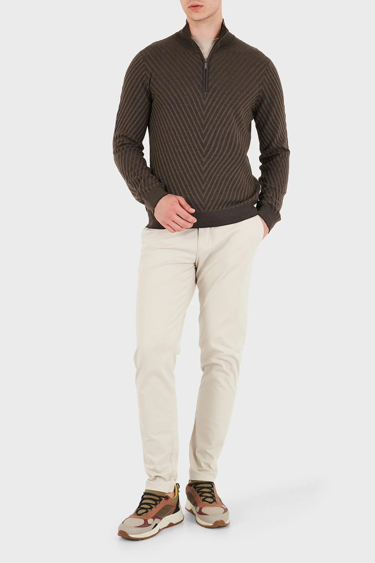 Emporio Armani Yünlü Fermuarlı Dik Yaka Erkek Kazak EM006316 AF27942 F6030 Kahve - 2