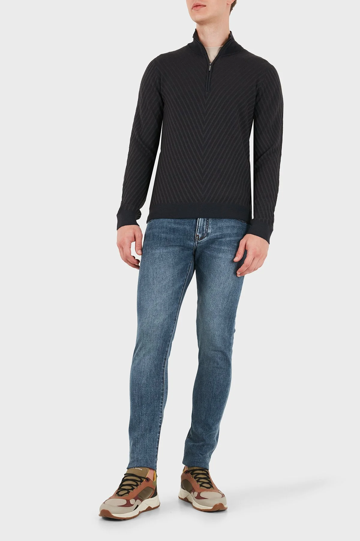 Emporio Armani Yünlü Fermuarlı Dik Yaka Erkek Kazak EM006316 AF27942 FB004 Lacivert - 2