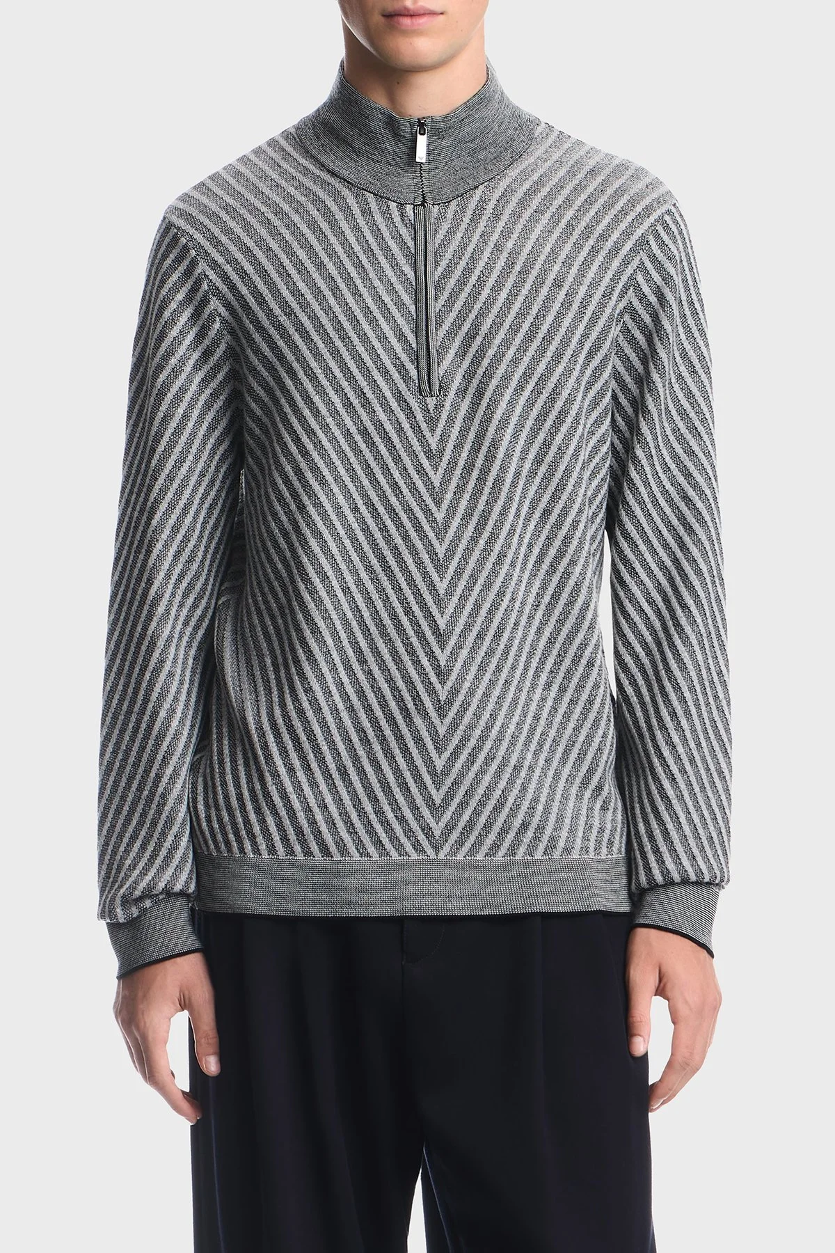 Emporio Armani Yünlü Fermuarlı Polo Yaka Erkek Kazak EM006316 AF27942 FC018 Siyah - 1