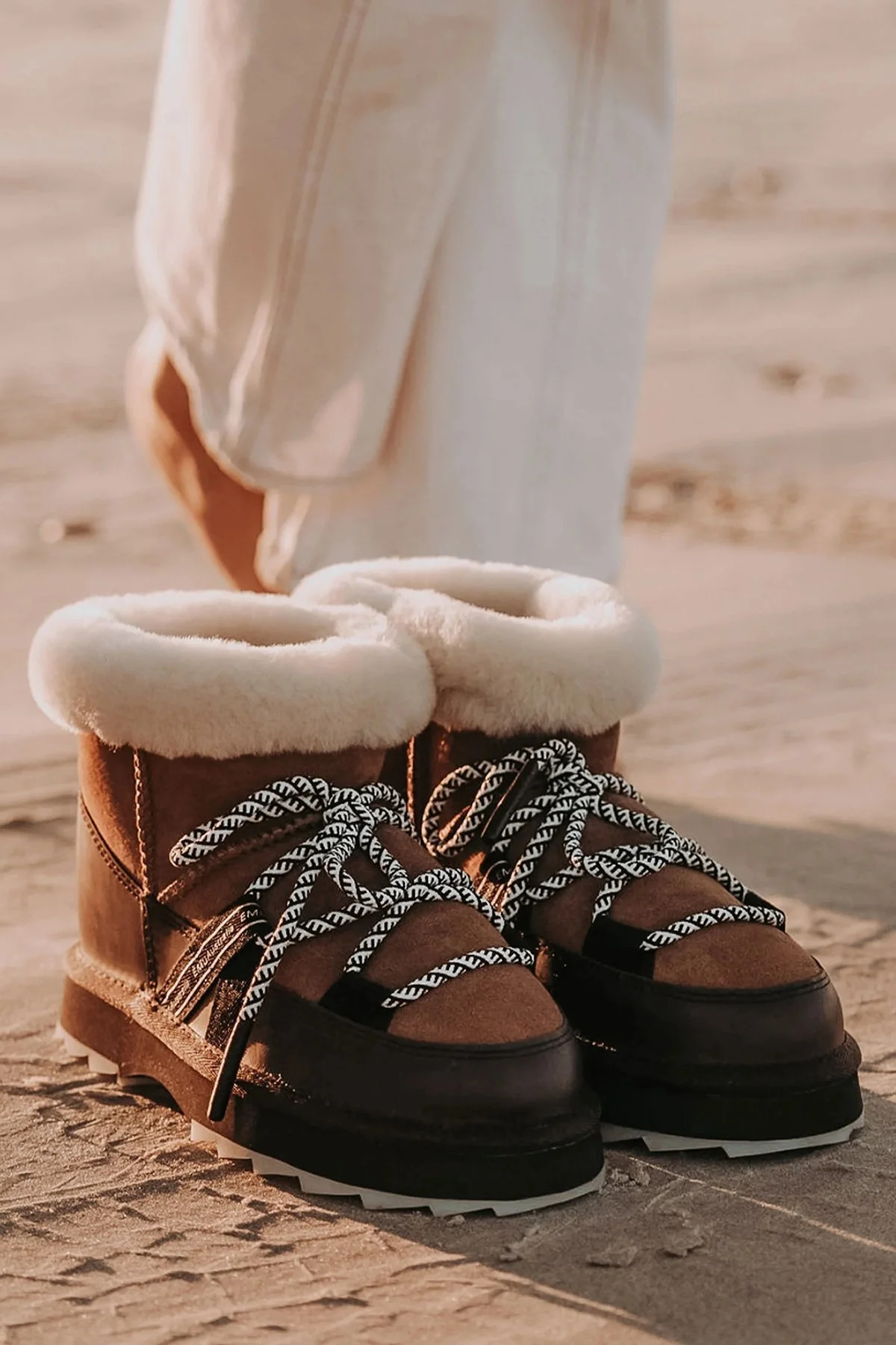 EMU Australia Blurred Micro Hakiki Deri Su Geçirmez Bayan Bot W13129 CST TABA - 2