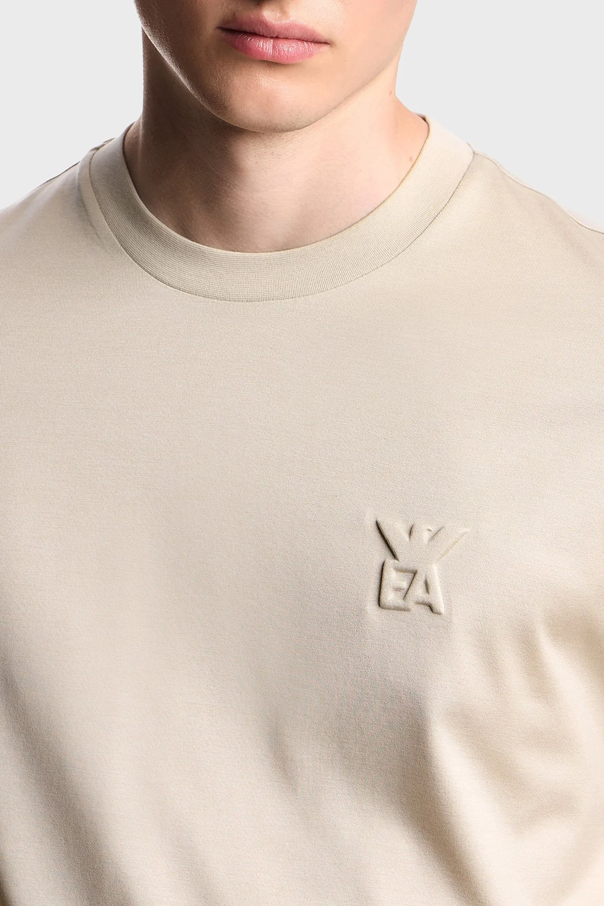 Eporio Armani Pamuk Karışımlı Regular Fit Logolu Bisiklet Yaka Erkek T Shirt EM002963 AF10761 U8140 BEJ - 4