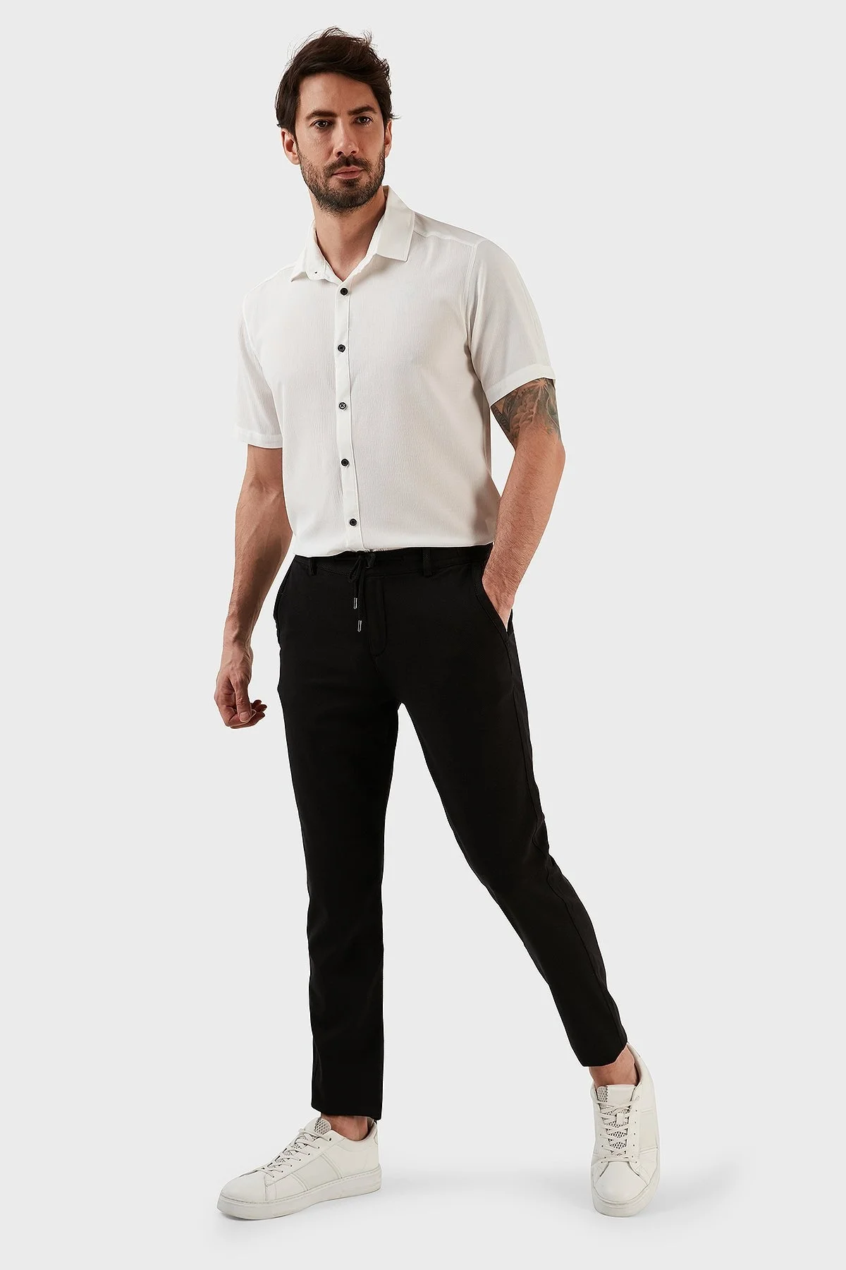 Exxe Pamuk Karışımlı Belden Bağlamalı Normal Bel Düz Paça Regular Fit Erkek Pantolon 630JORUNA SİYAH - 1