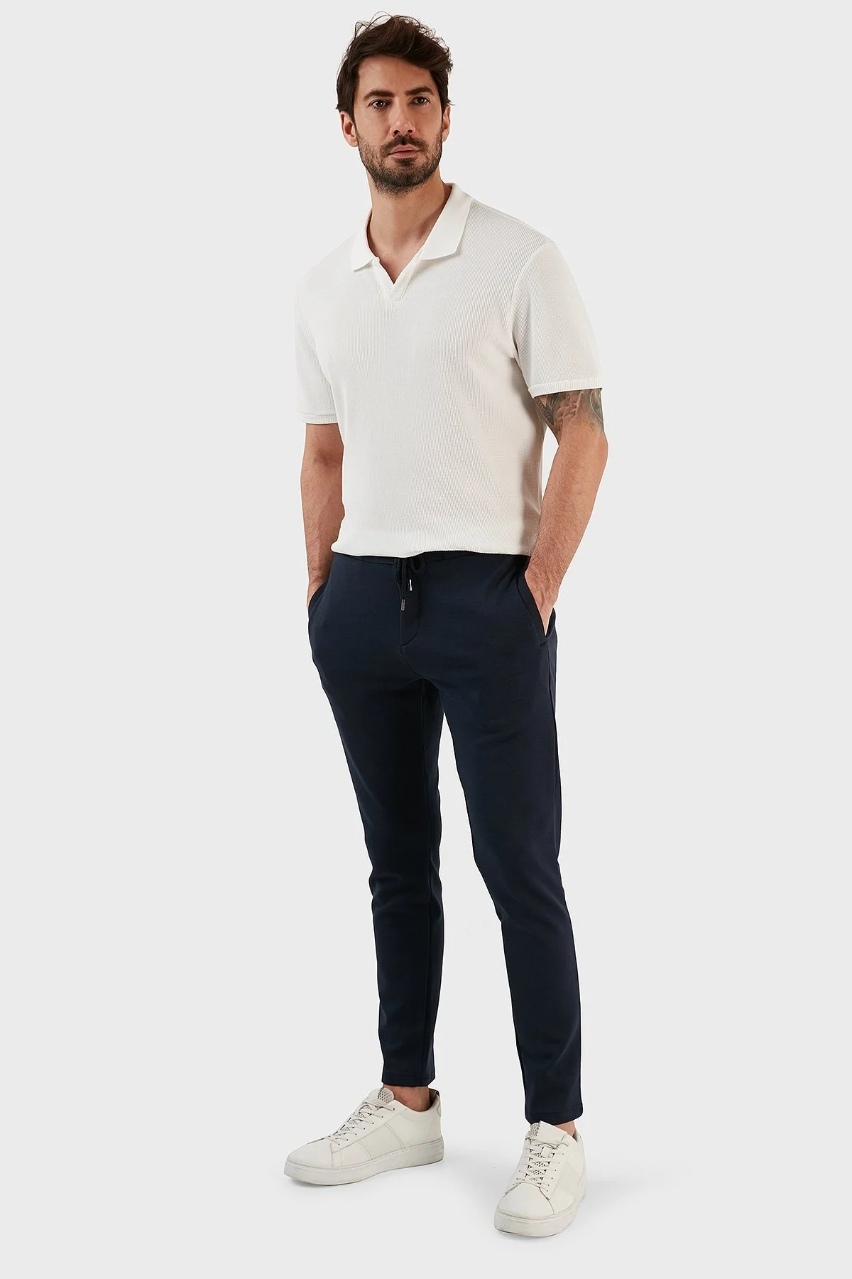 Exxe Pamuk Karışımlı Belden Bağlamalı Normal Bel Düz Paça Slim Fit Erkek Pantolon 630GBT52A LACİVERT - 1