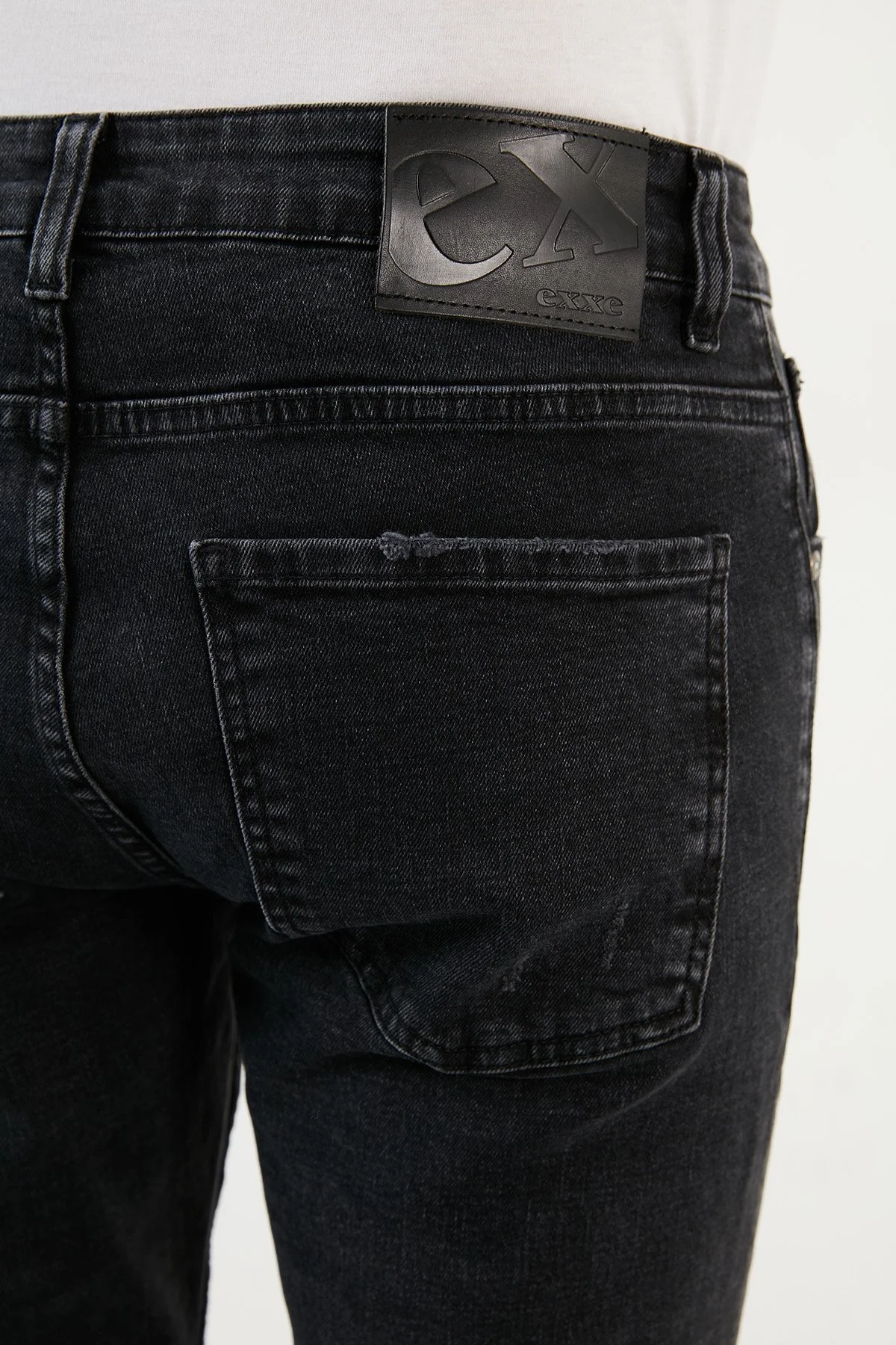 Exxe Pamuklu Normal Bel Dar Paça Slim Fit Jeans Erkek Kot Pantolon EX1004K010BARTEZ SİYAH - 6